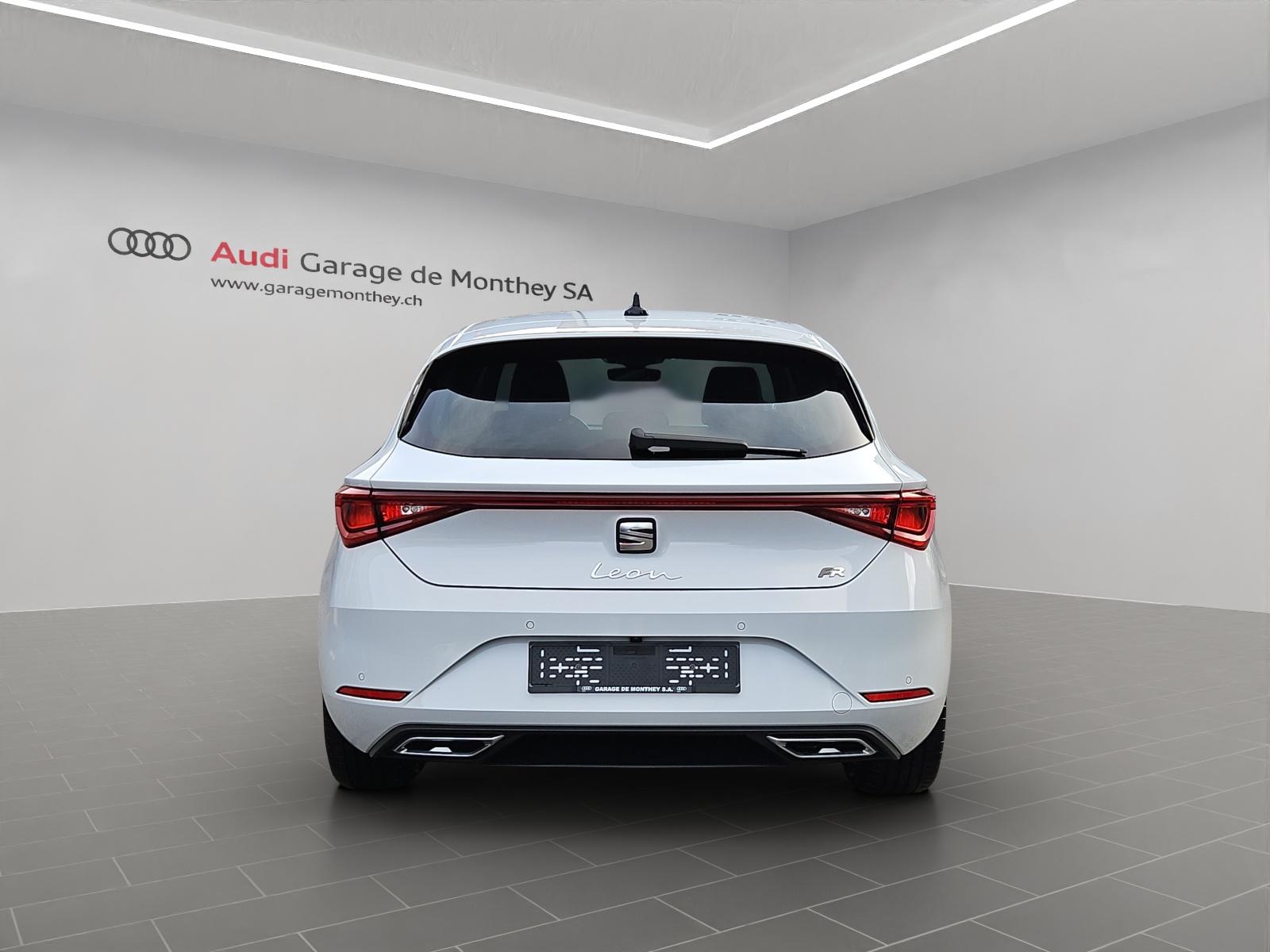 SEAT Leon 1.5 eTSI mHEV DSG Hola FR-image-4