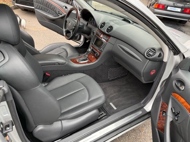 MERCEDES-BENZ CLK 500 Elégance 7G-Tronic-image-9