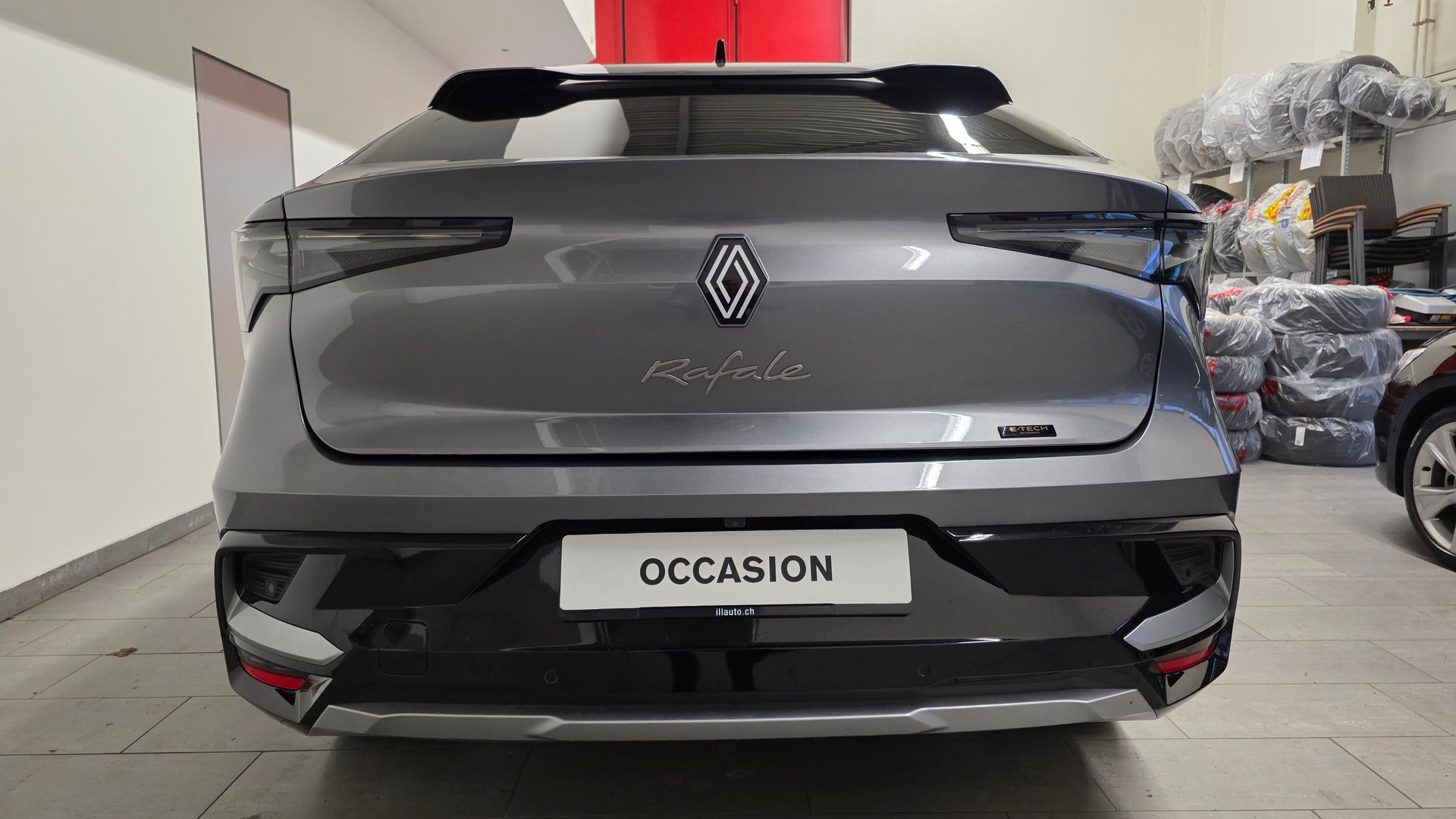 RENAULT Rafale 1.2 E-Tech Hybrid 200 Techno-image-4