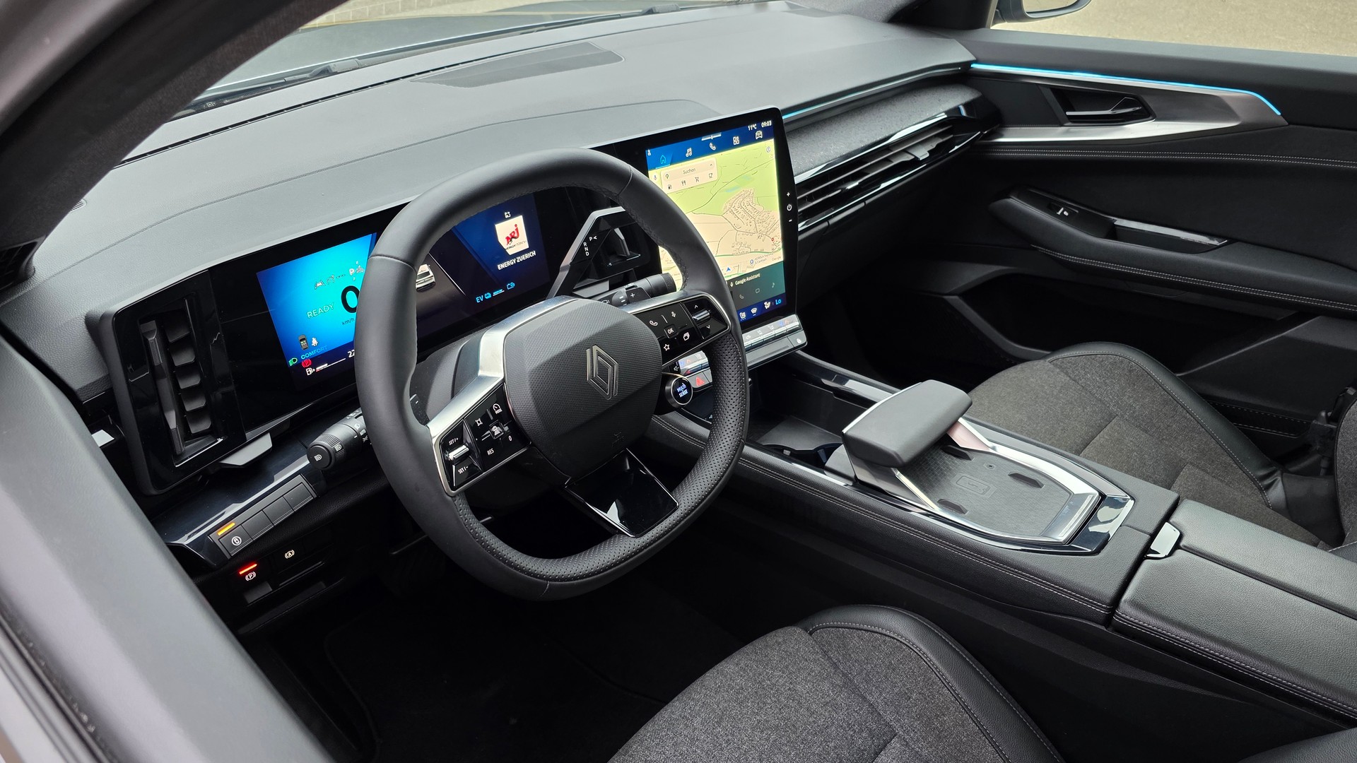 RENAULT Rafale 1.2 E-Tech Hybrid 200 Techno-image-13