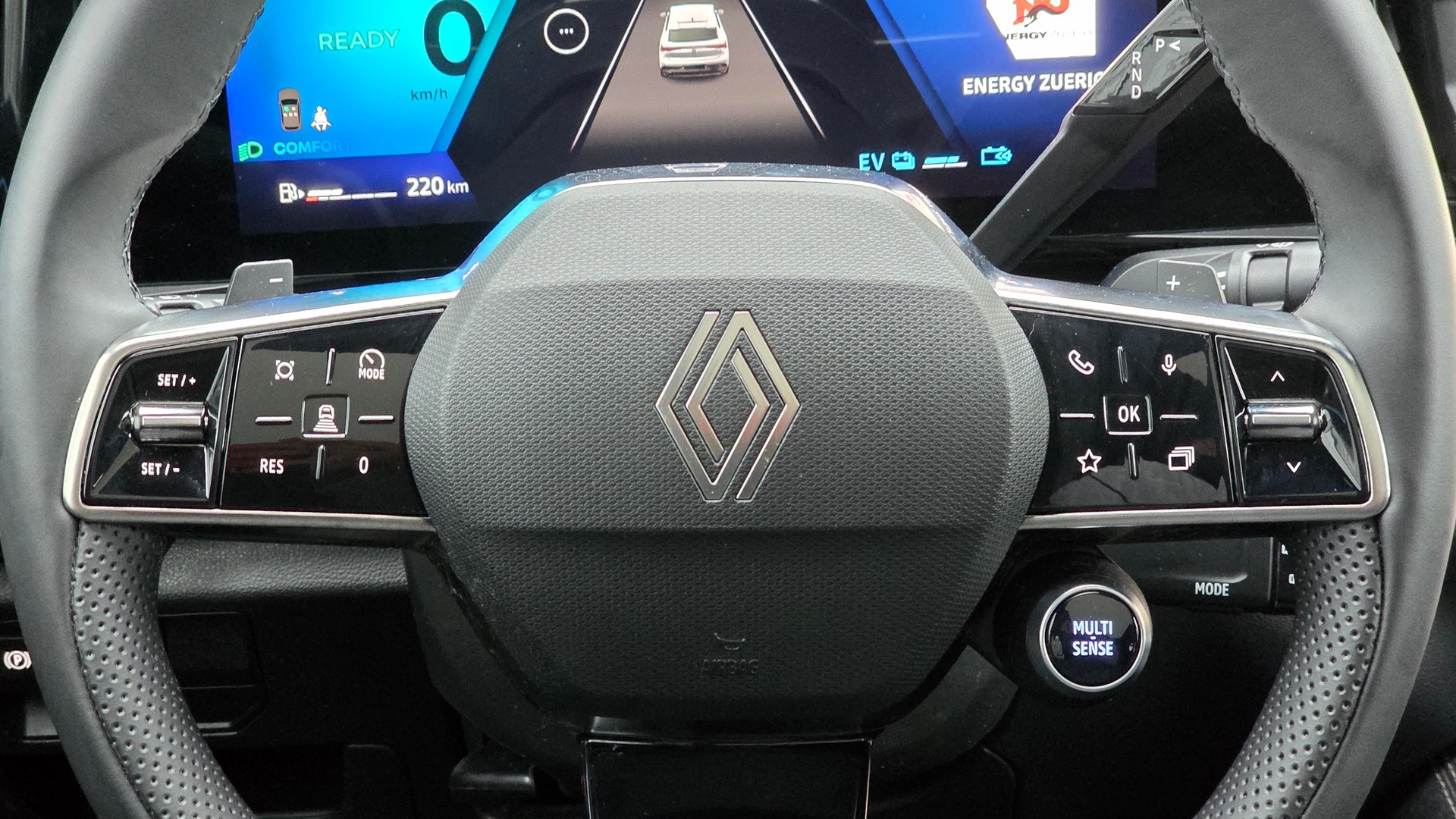 RENAULT Rafale 1.2 E-Tech Hybrid 200 Techno-image-16