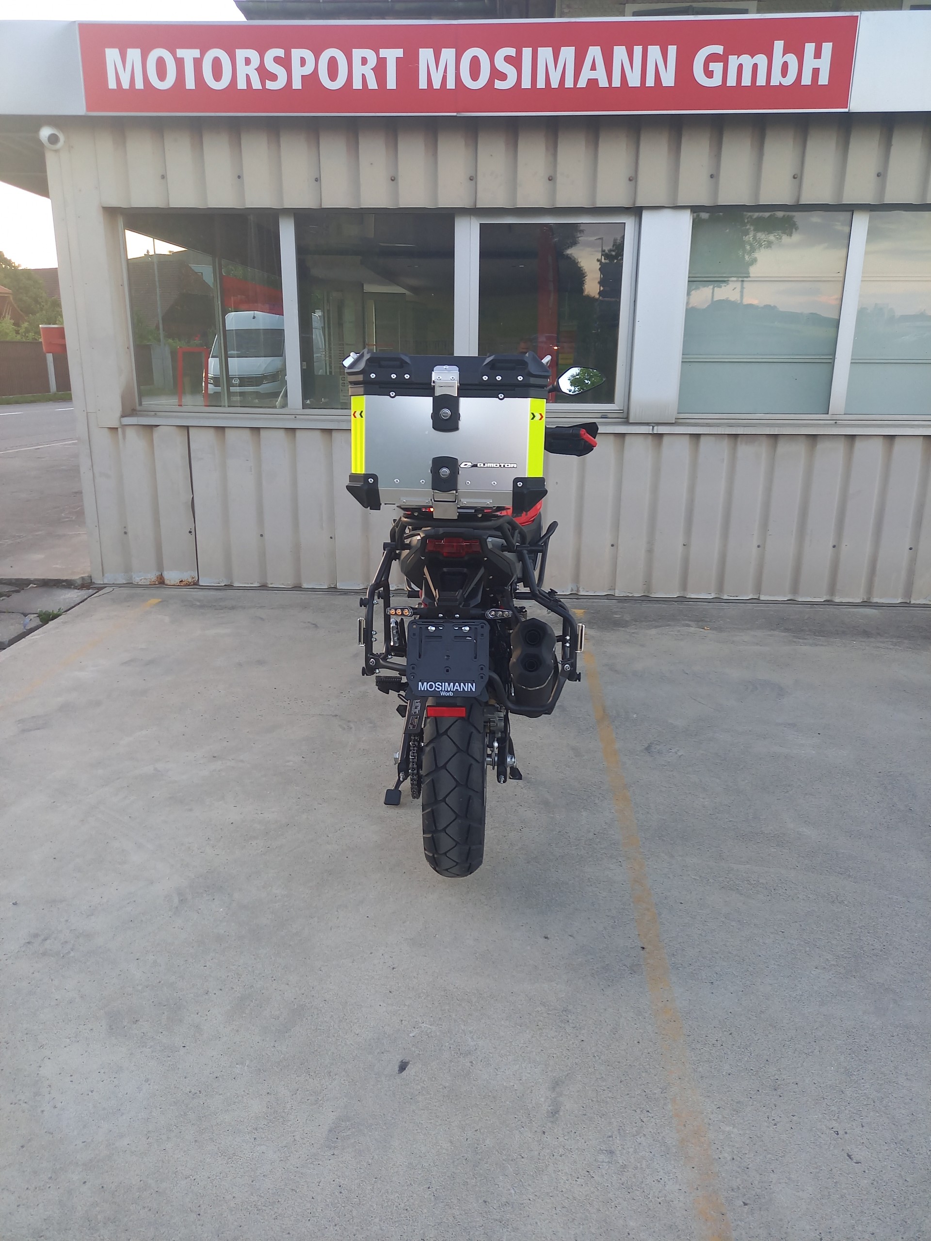 QJ SRT 600 SX-image-11