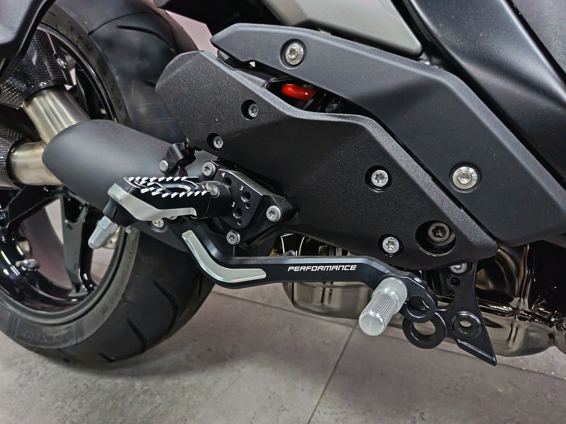 BMW R 1300 RS Performance *** Leasing 3.9% ***-image-13