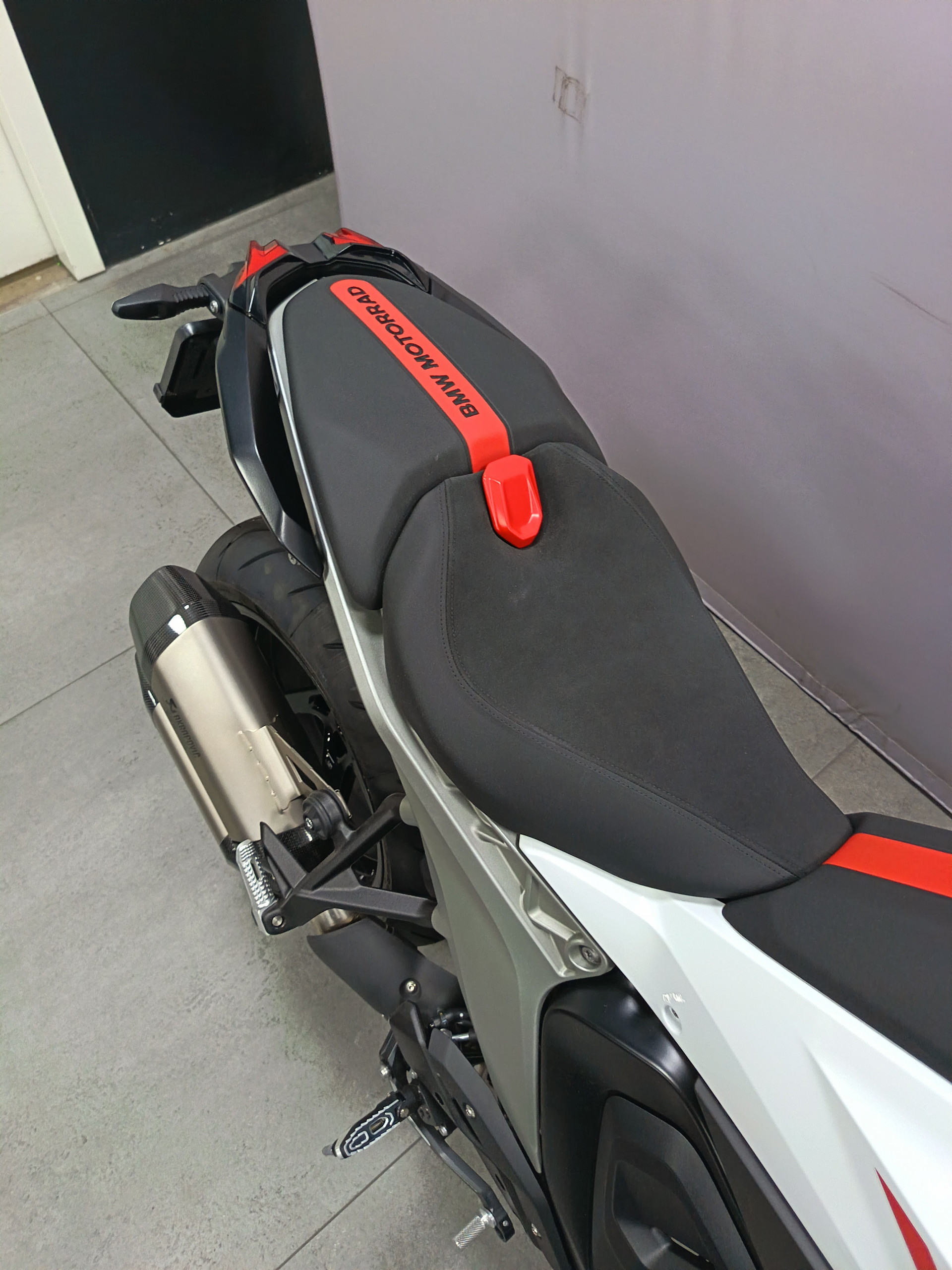BMW R 1300 RS Performance *** Leasing 3.9% ***-image-5
