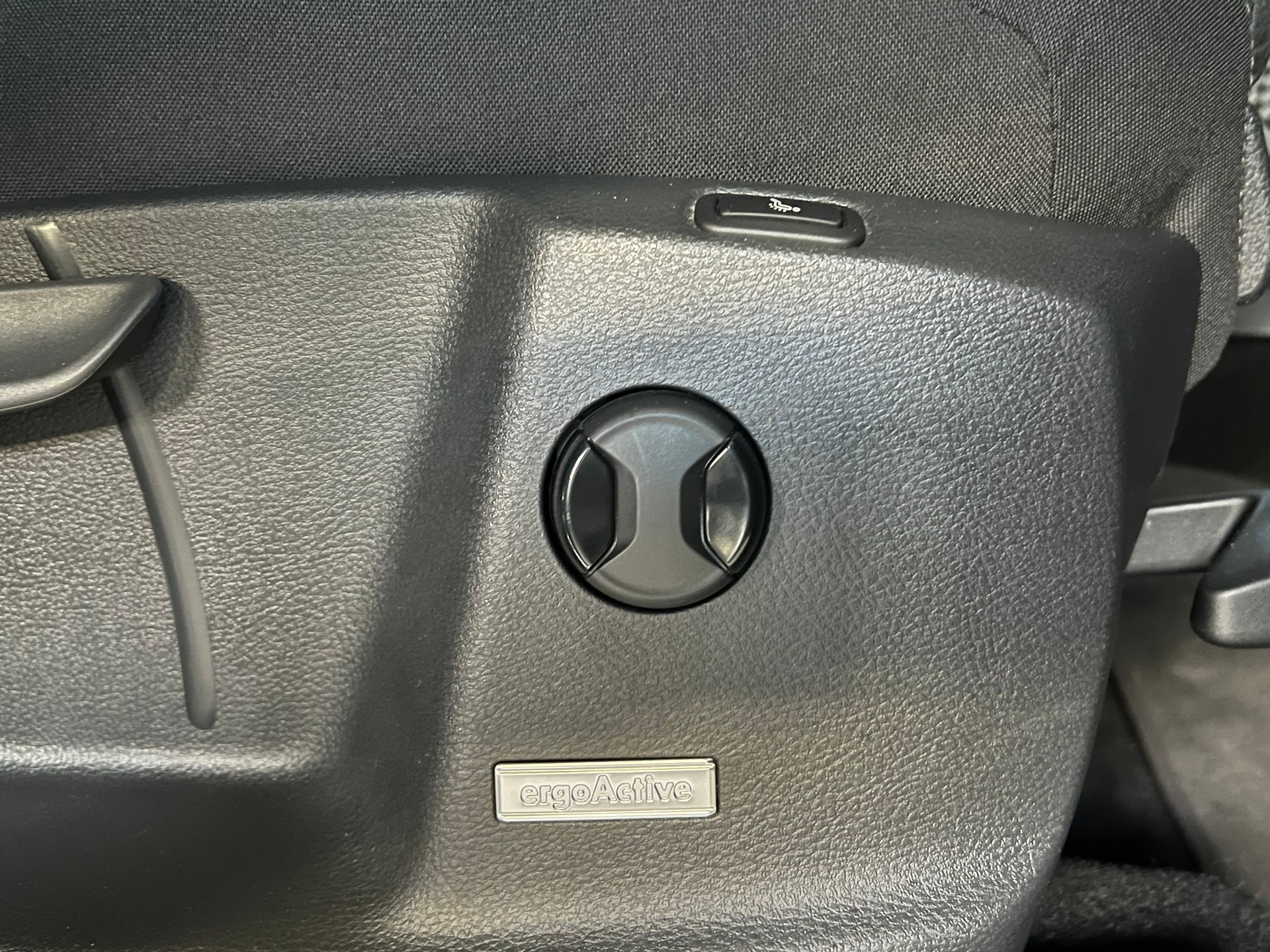 VW Touran R-Line / 1.5 TSI EVO / Comfortline / 7-Plätzer / DSG Automat-image-12