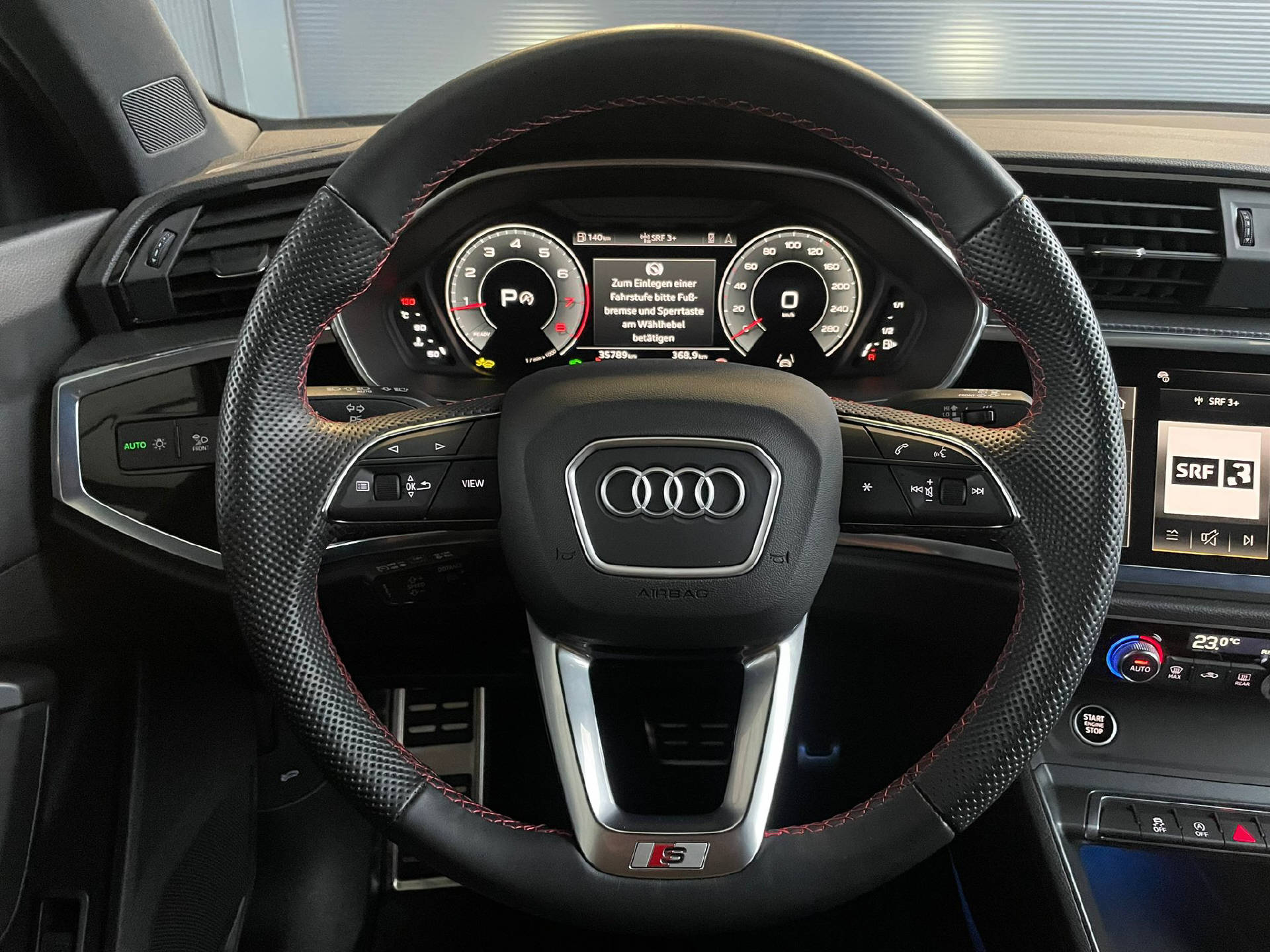 AUDI Q3 2.0 45 TFSI S line quattro S-Tronic-image-7