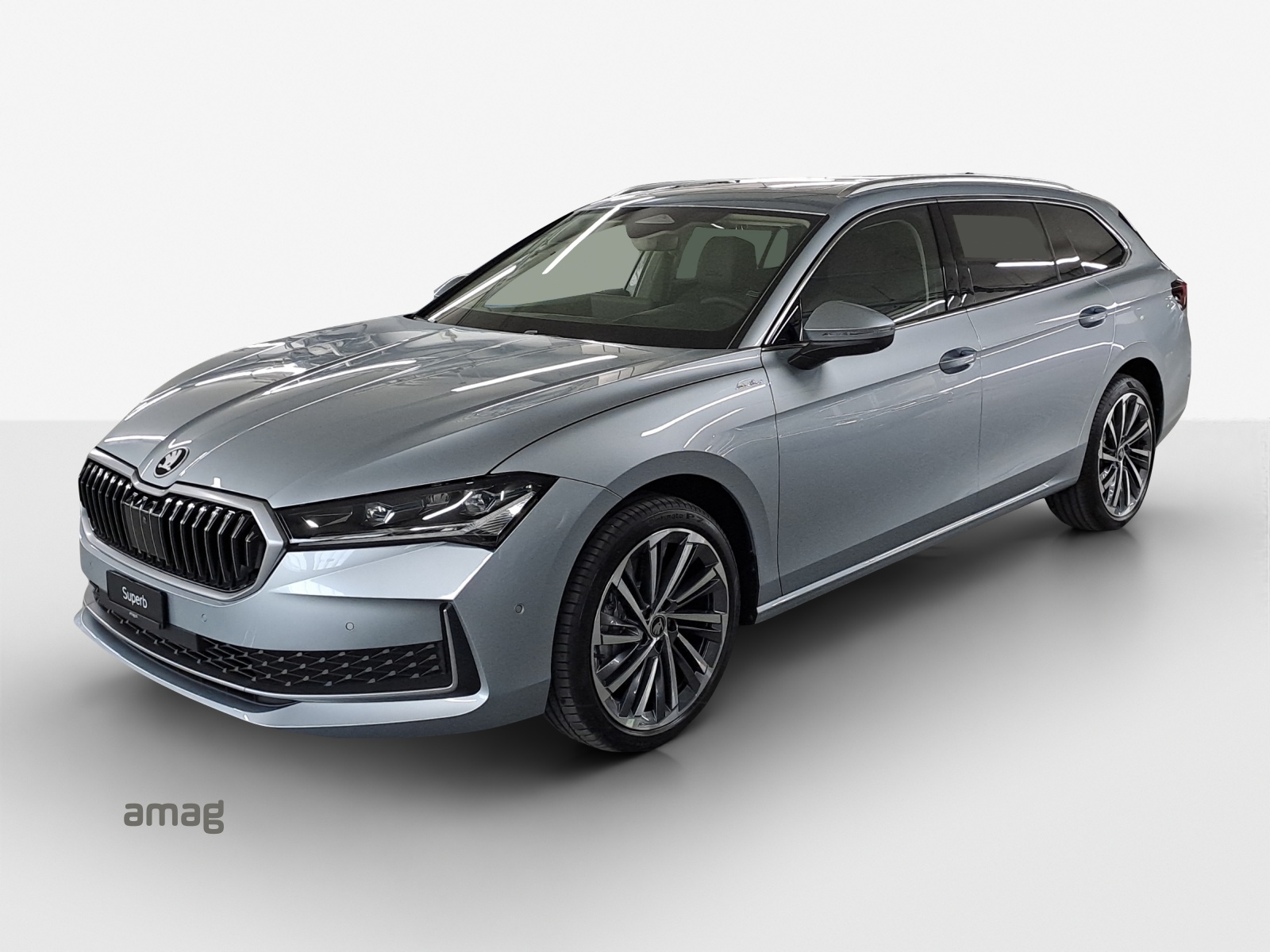 SKODA Superb Combi 2.0 TDi L&K 4x4 DSG-image-0