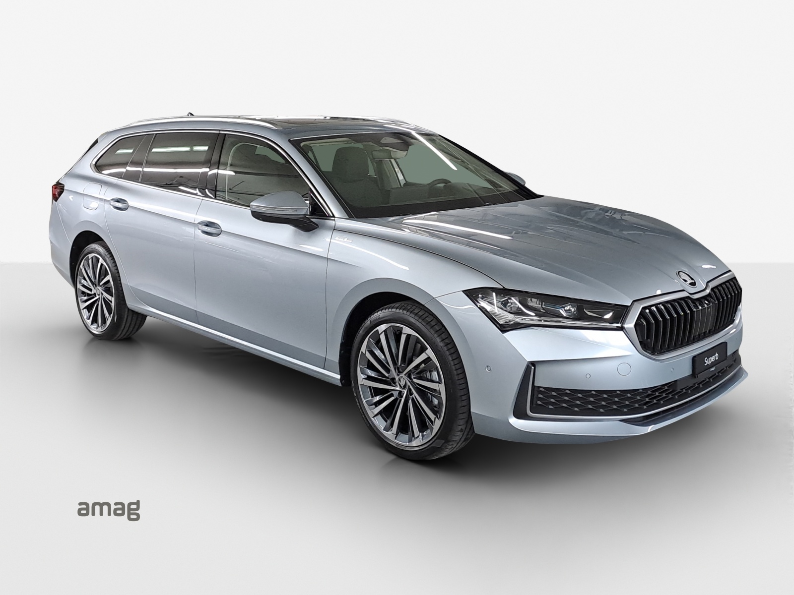 SKODA Superb Combi 2.0 TDi L&K 4x4 DSG-image-5