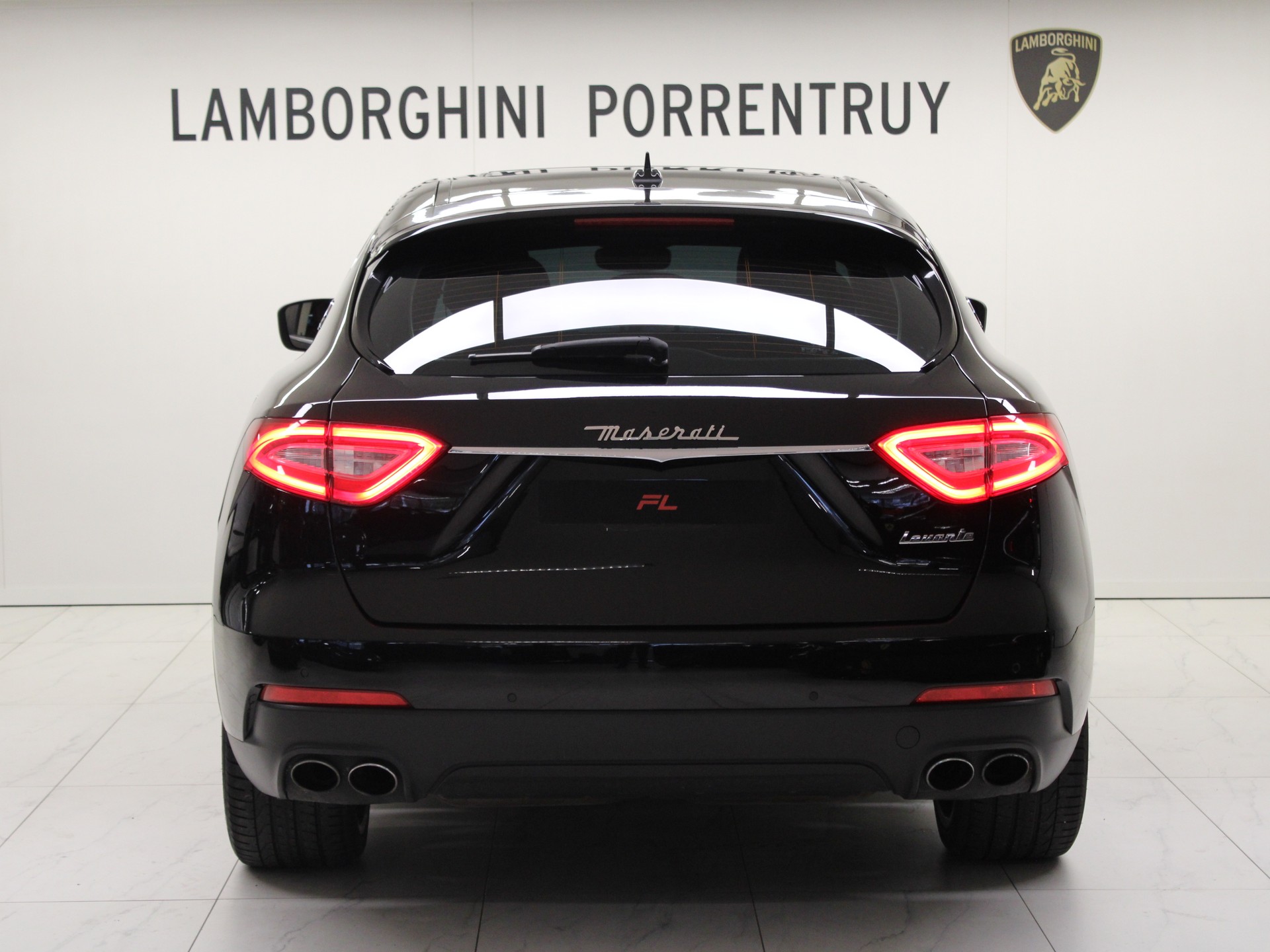 MASERATI Levante S 3.0 V6 Automatica-image-3