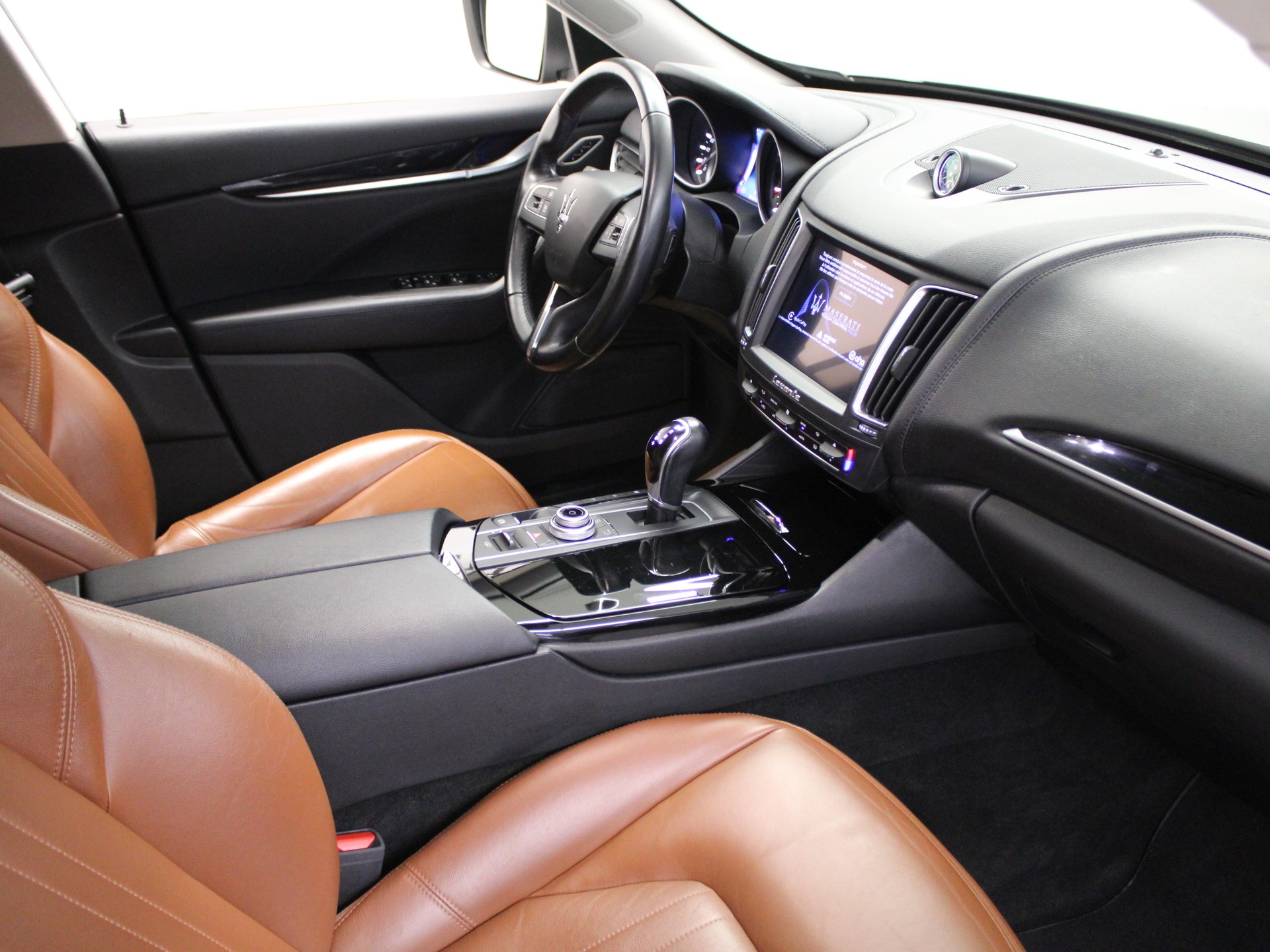 MASERATI Levante S 3.0 V6 Automatica-image-5