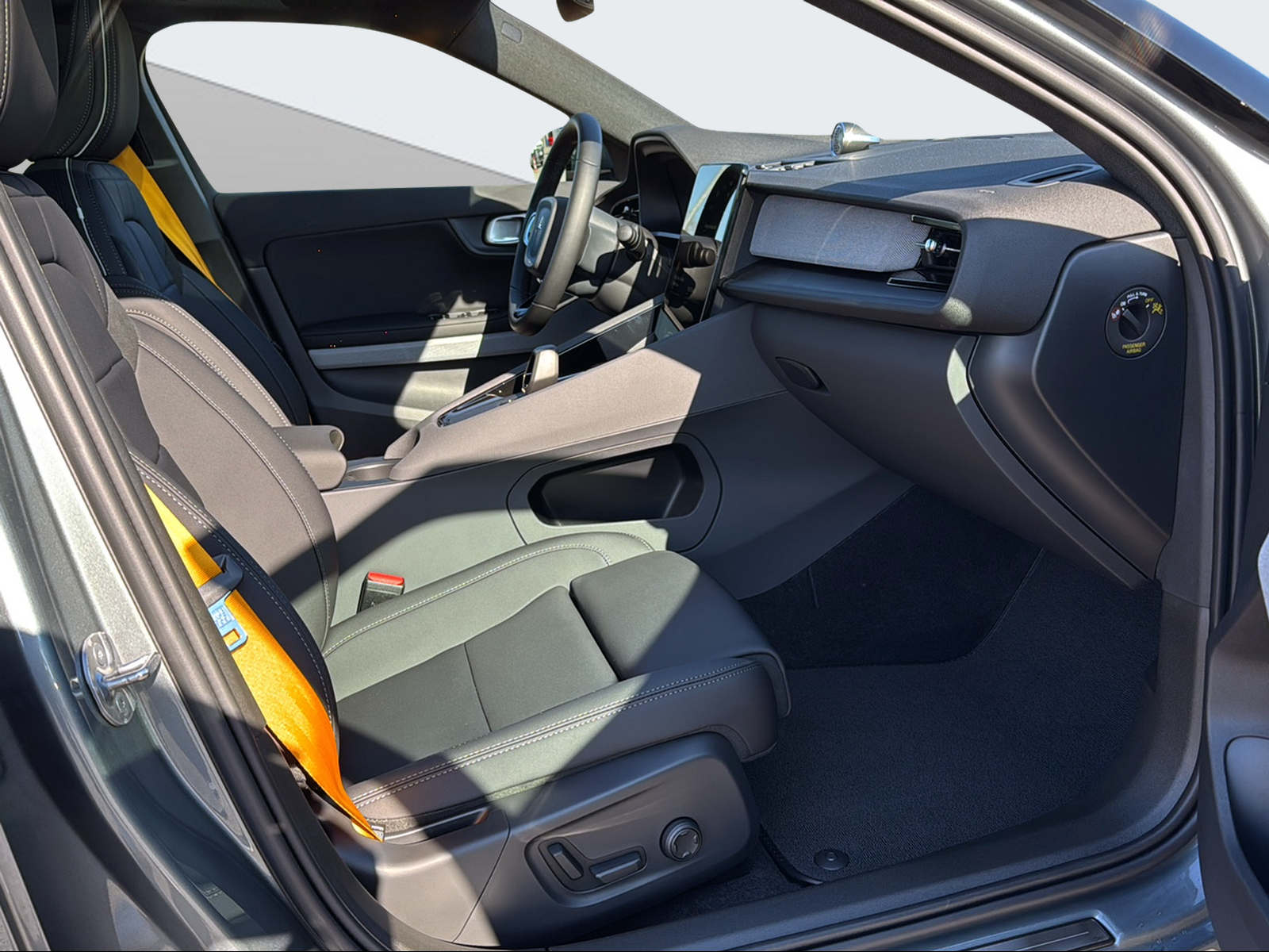 POLESTAR 2 Long Range Dual Motor-image-14