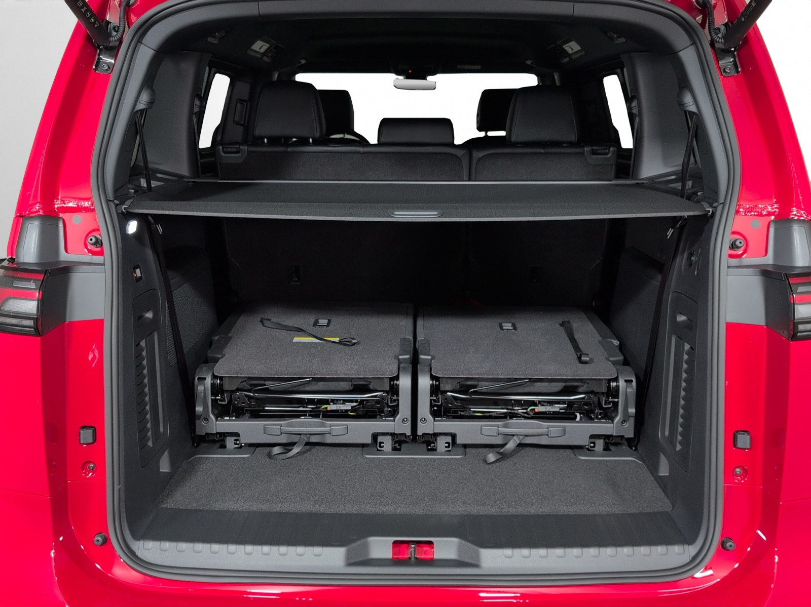 VW ID.Buzz LWB GTX 4 Motion-image-13