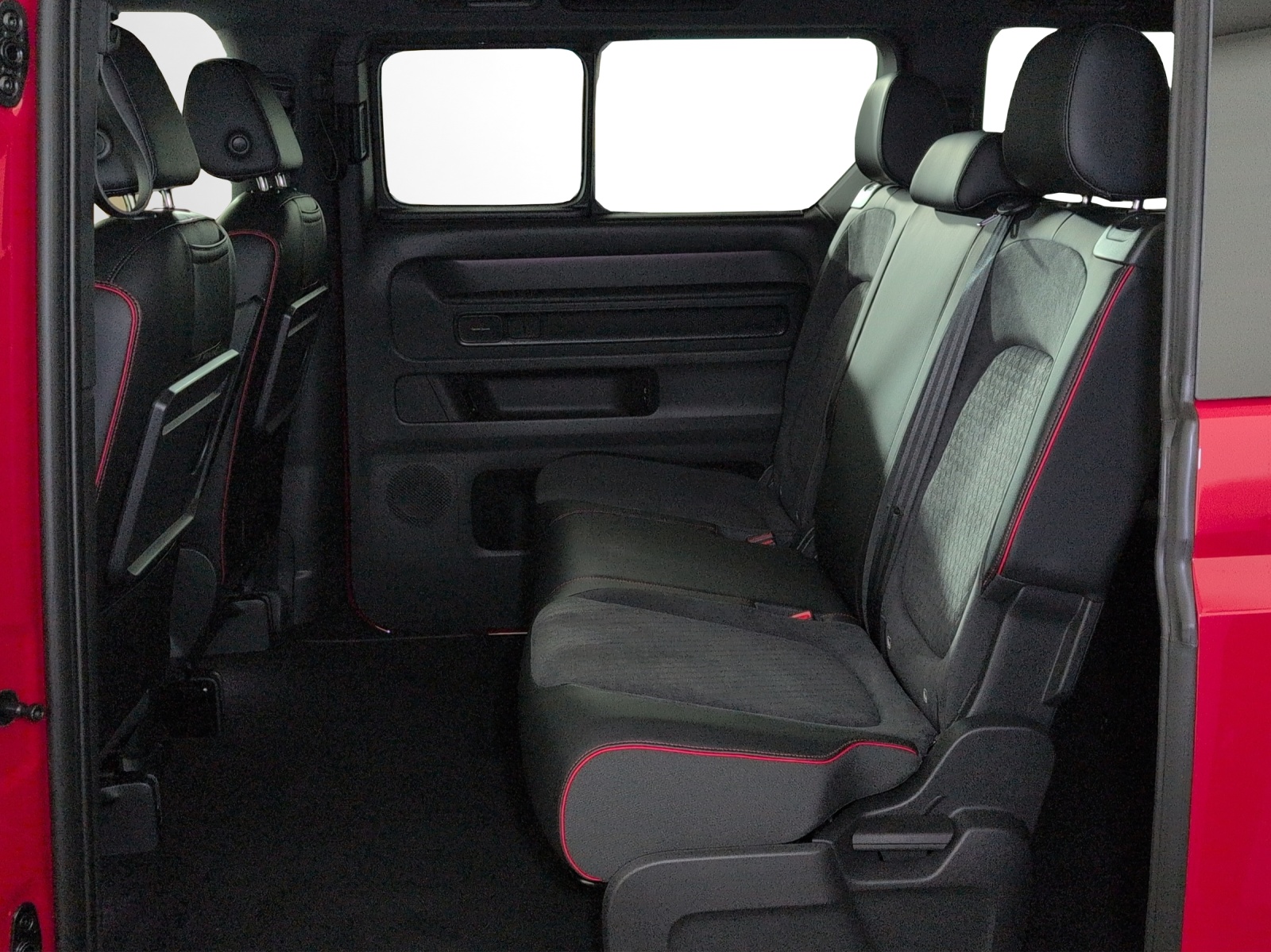 VW ID.Buzz LWB GTX 4 Motion-image-7