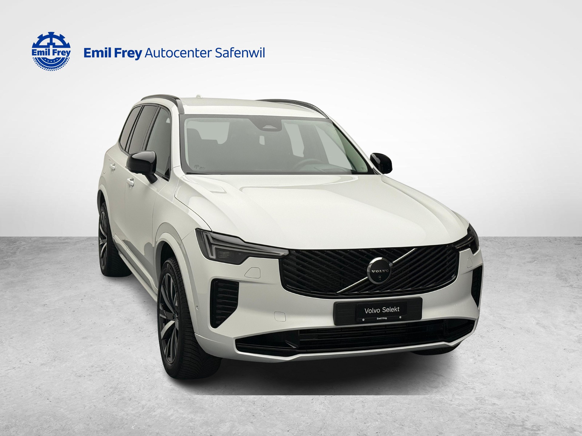 VOLVO XC90 2.0 T8 TE Plus Dark eAWD-image-13