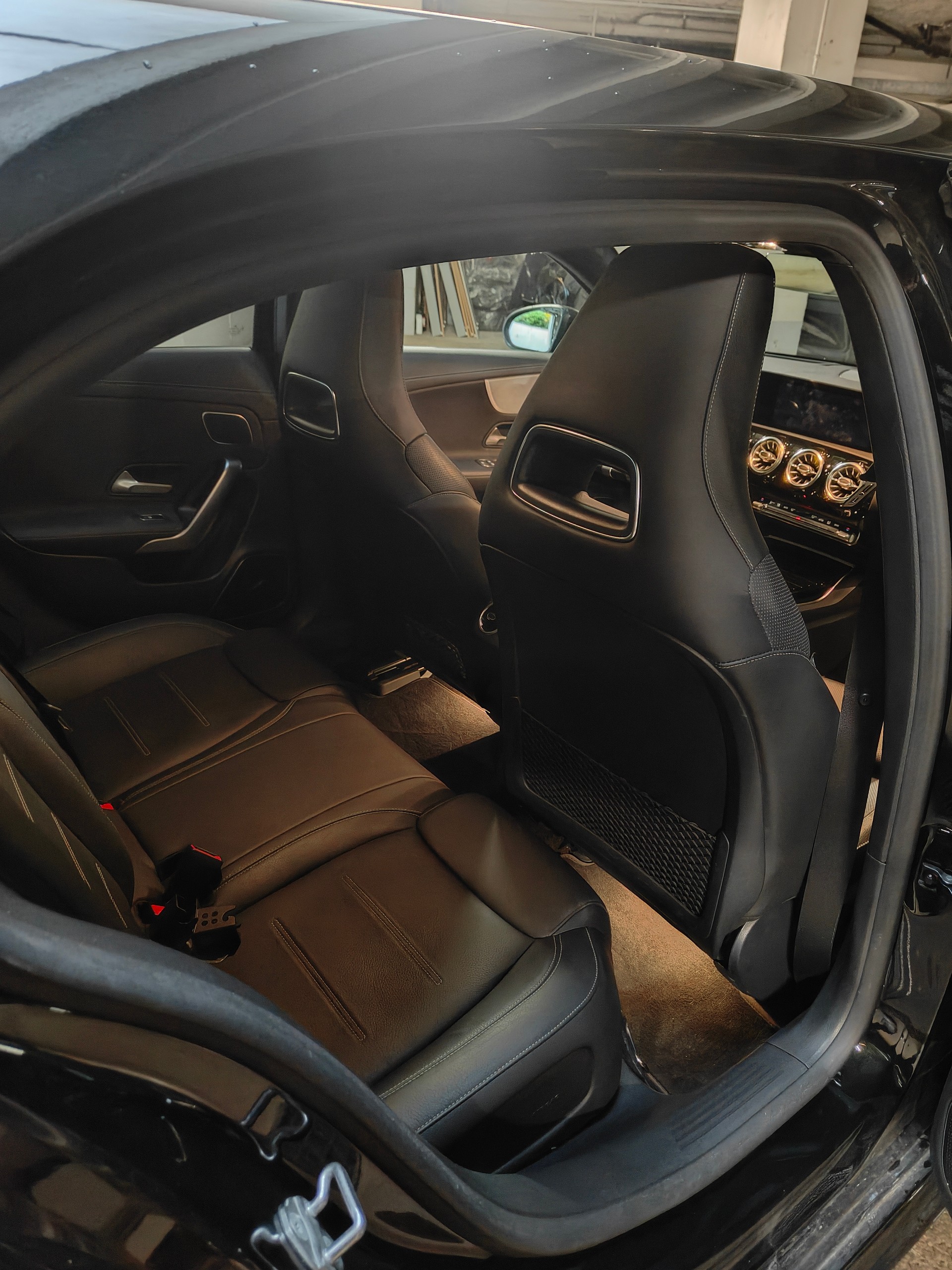 MERCEDES-BENZ A 45 S AMG 4Matic+ Speedshift-image-2