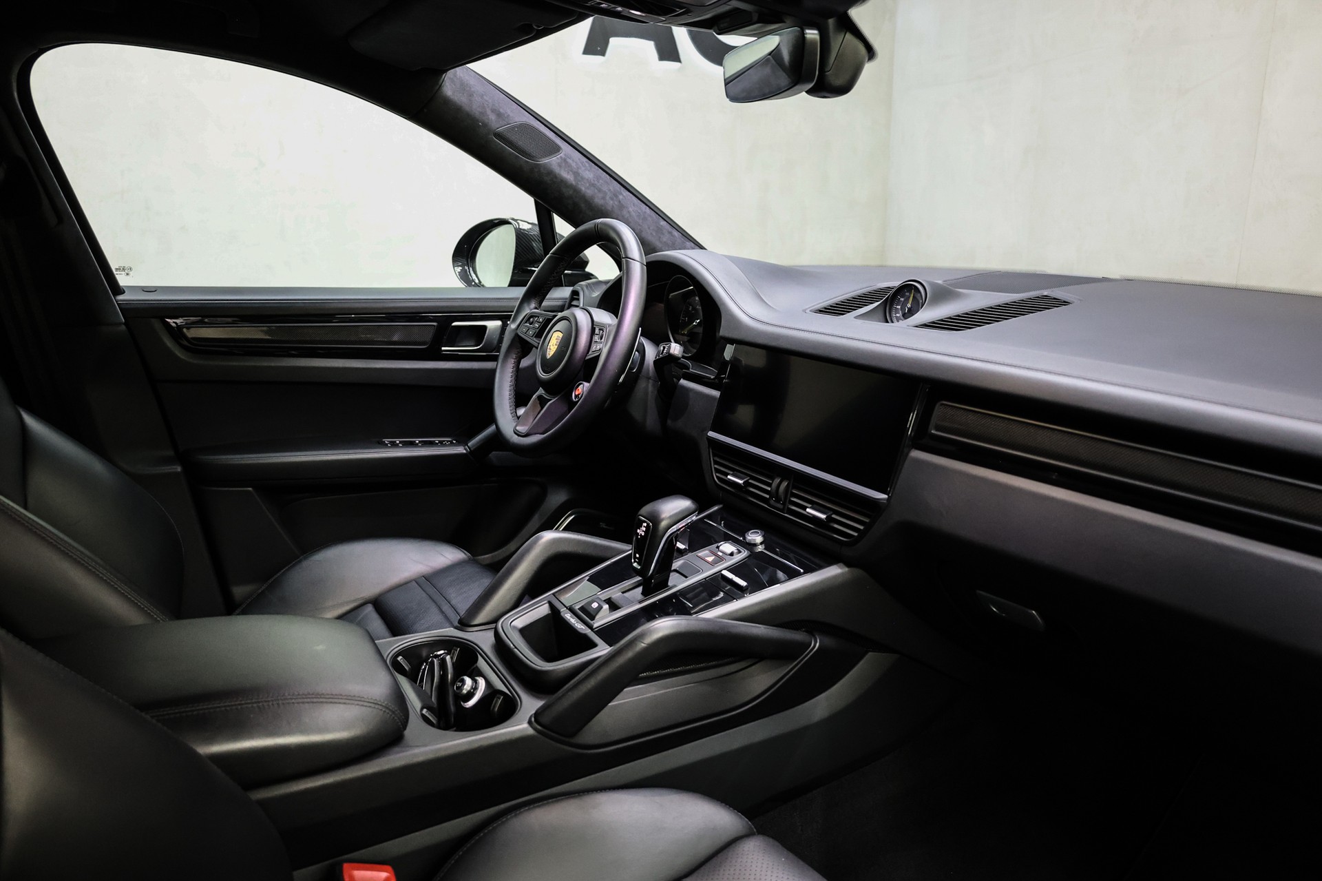 PORSCHE Cayenne Turbo GT Coupé-image-34