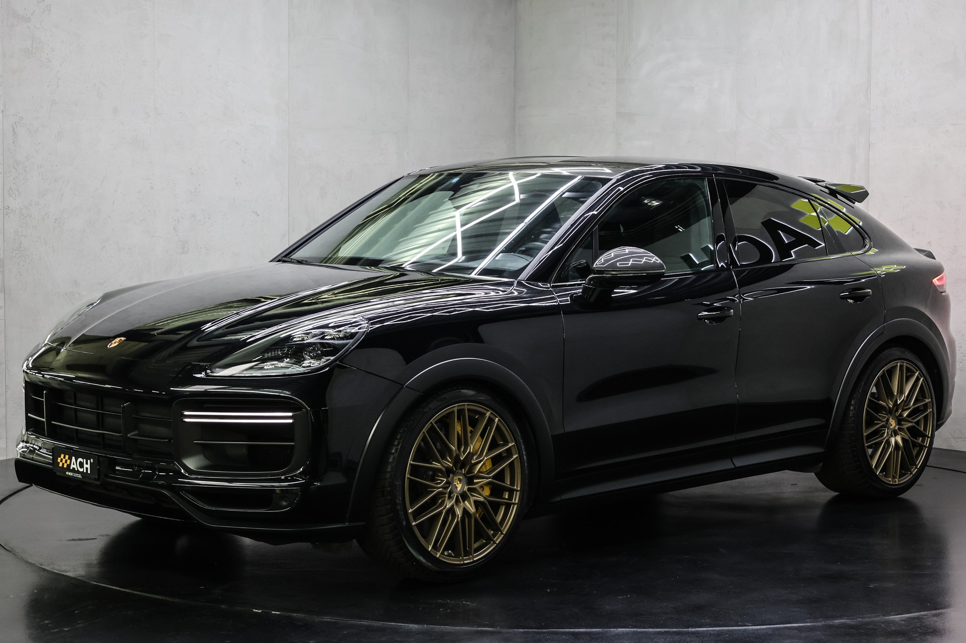 PORSCHE Cayenne Turbo GT Coupé-image-2
