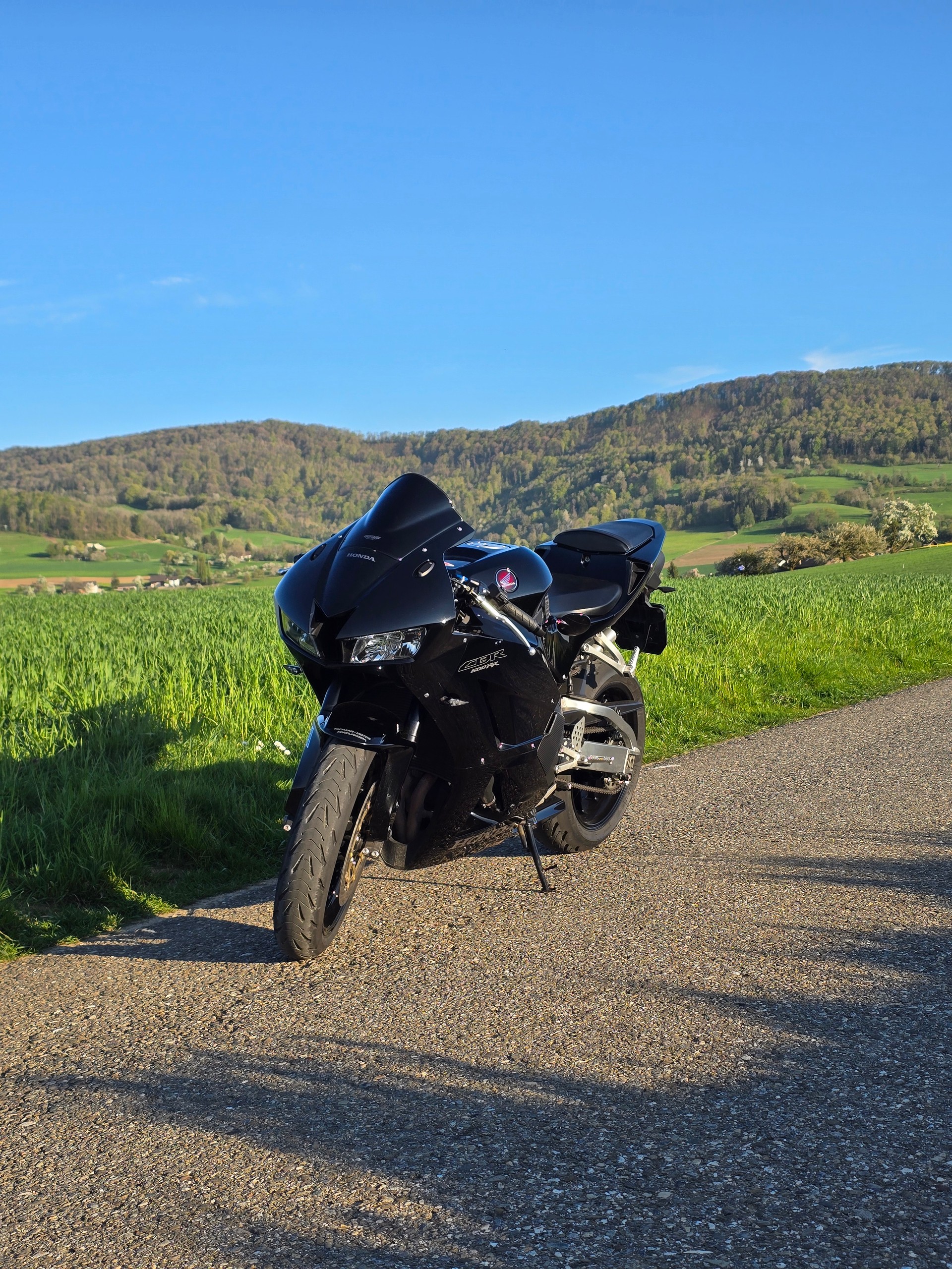 HONDA CBR 600 RA ABS-image-4
