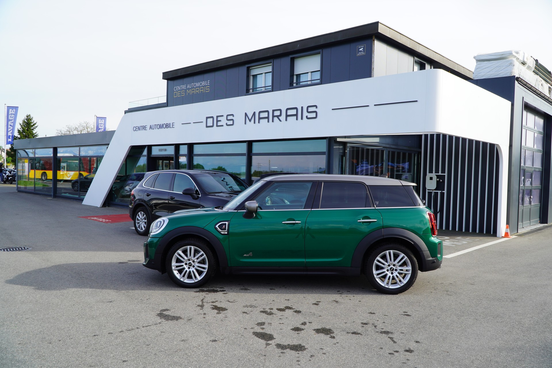 MINI Countryman Cooper S ALL4 Steptronic-image-5