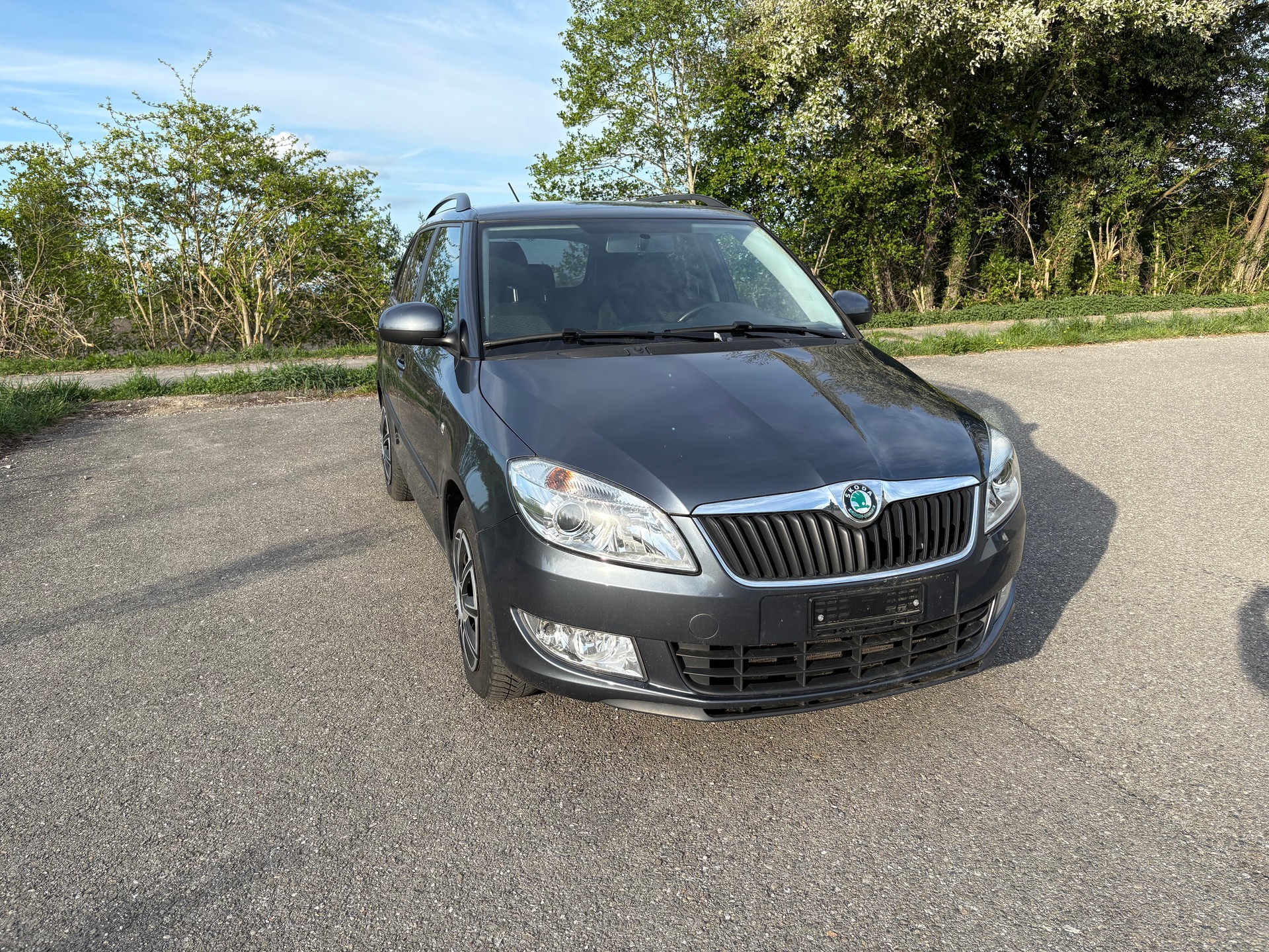 SKODA Fabia 1.2 TSI Ambition-image-1
