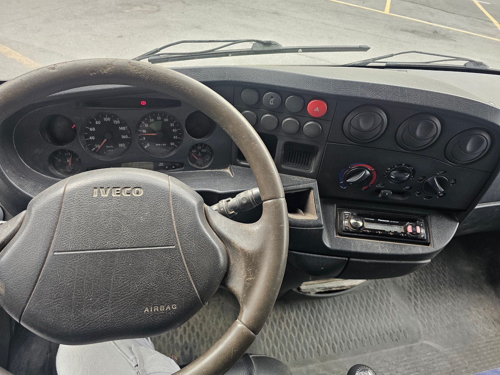 IVECO 35 C 15 D A2HA65B1B1-image-5