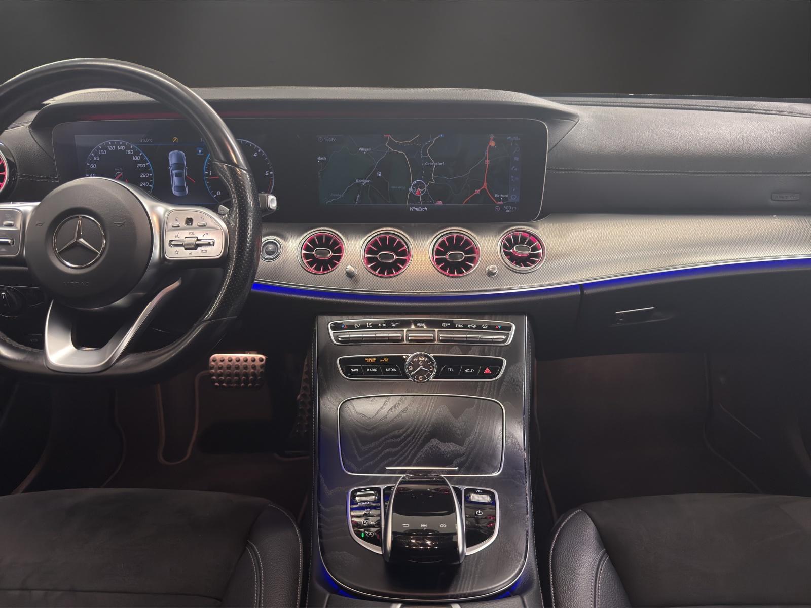 MERCEDES-BENZ E 220 d AMG Line 4Matic 9G-Tronic-image-10