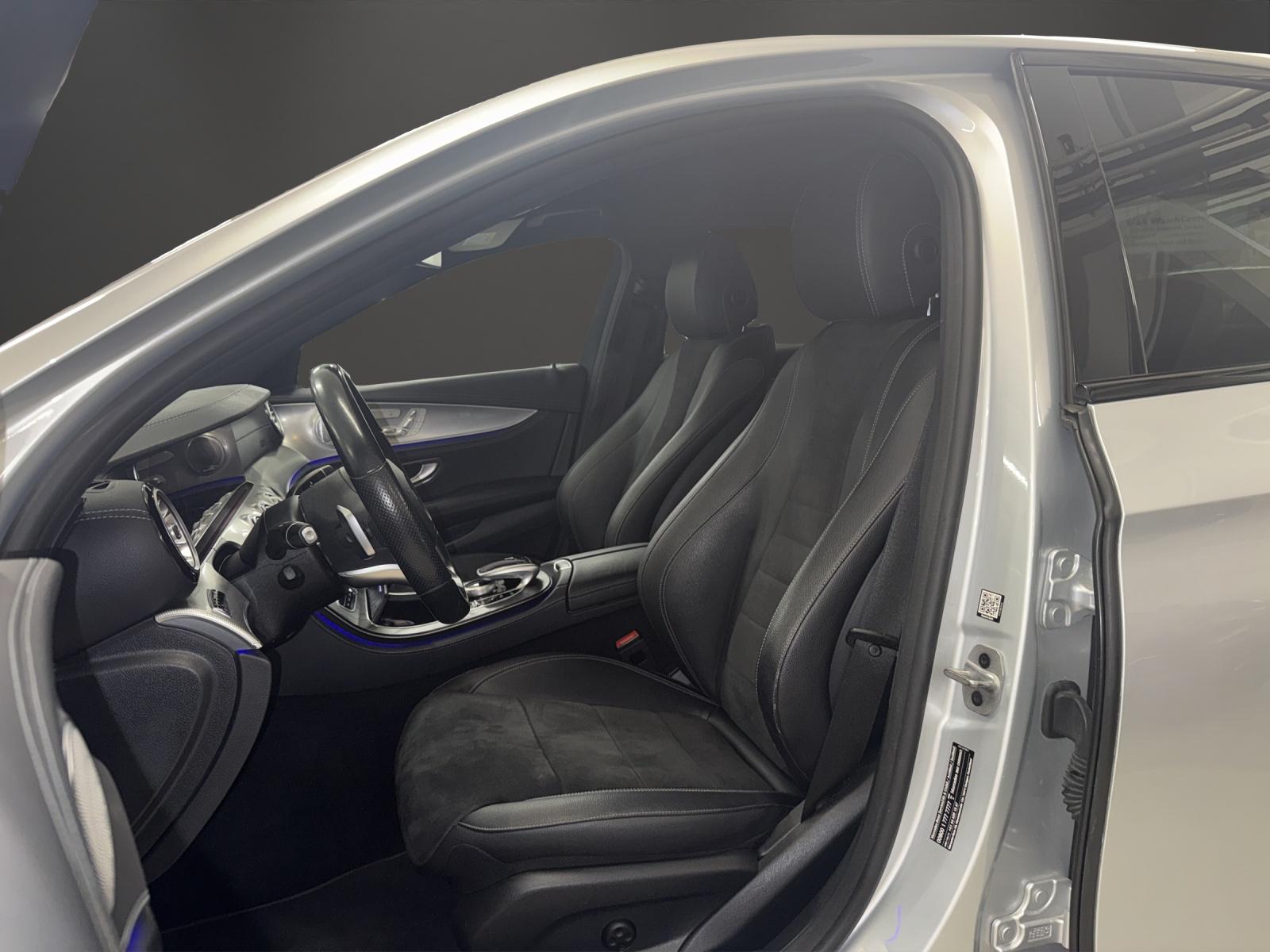 MERCEDES-BENZ E 220 d AMG Line 4Matic 9G-Tronic-image-6