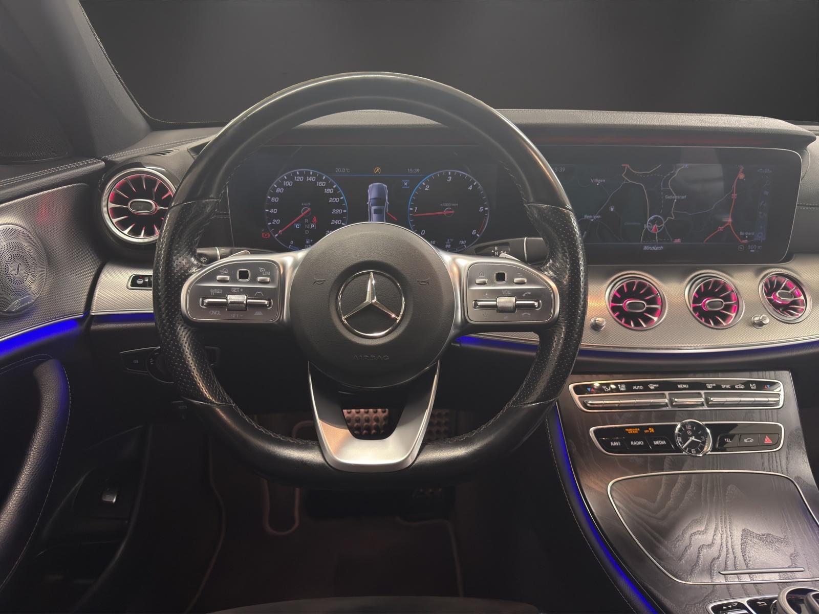 MERCEDES-BENZ E 220 d AMG Line 4Matic 9G-Tronic-image-12