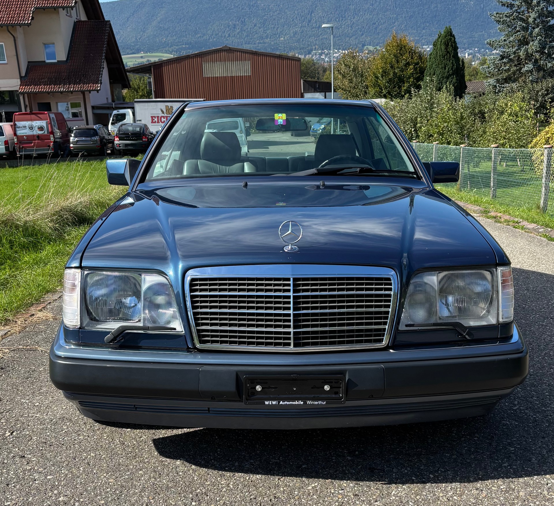 MERCEDES-BENZ 300CE-image-7
