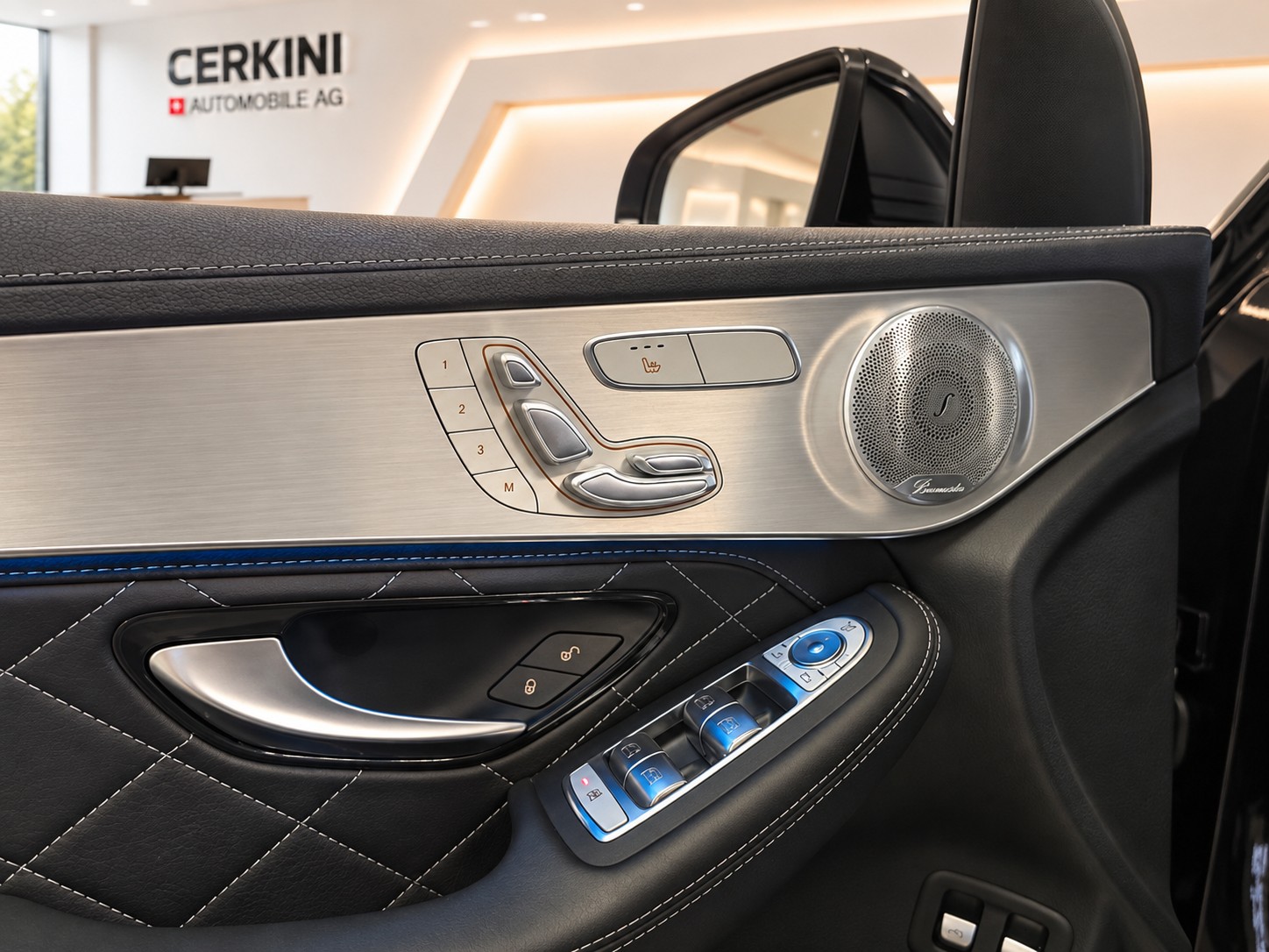 MERCEDES-BENZ GLC 63 AMG 4Matic+ 9G-Tronic-image-7