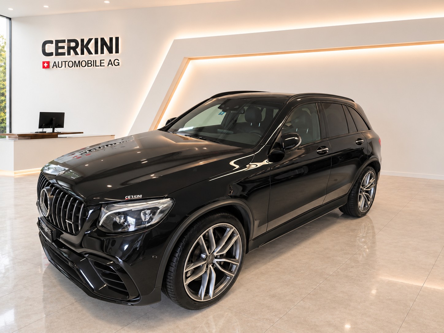 MERCEDES-BENZ GLC 63 AMG 4Matic+ 9G-Tronic-image-5