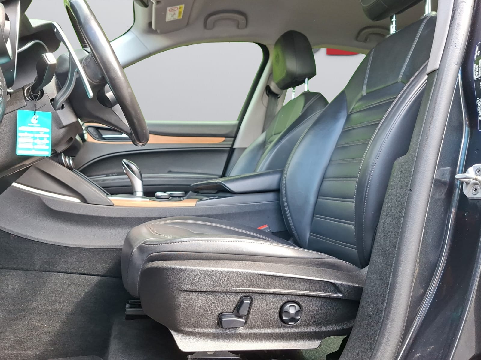 ALFA ROMEO Stelvio 2.2 JTDM Super Q4 Automatic-image-10