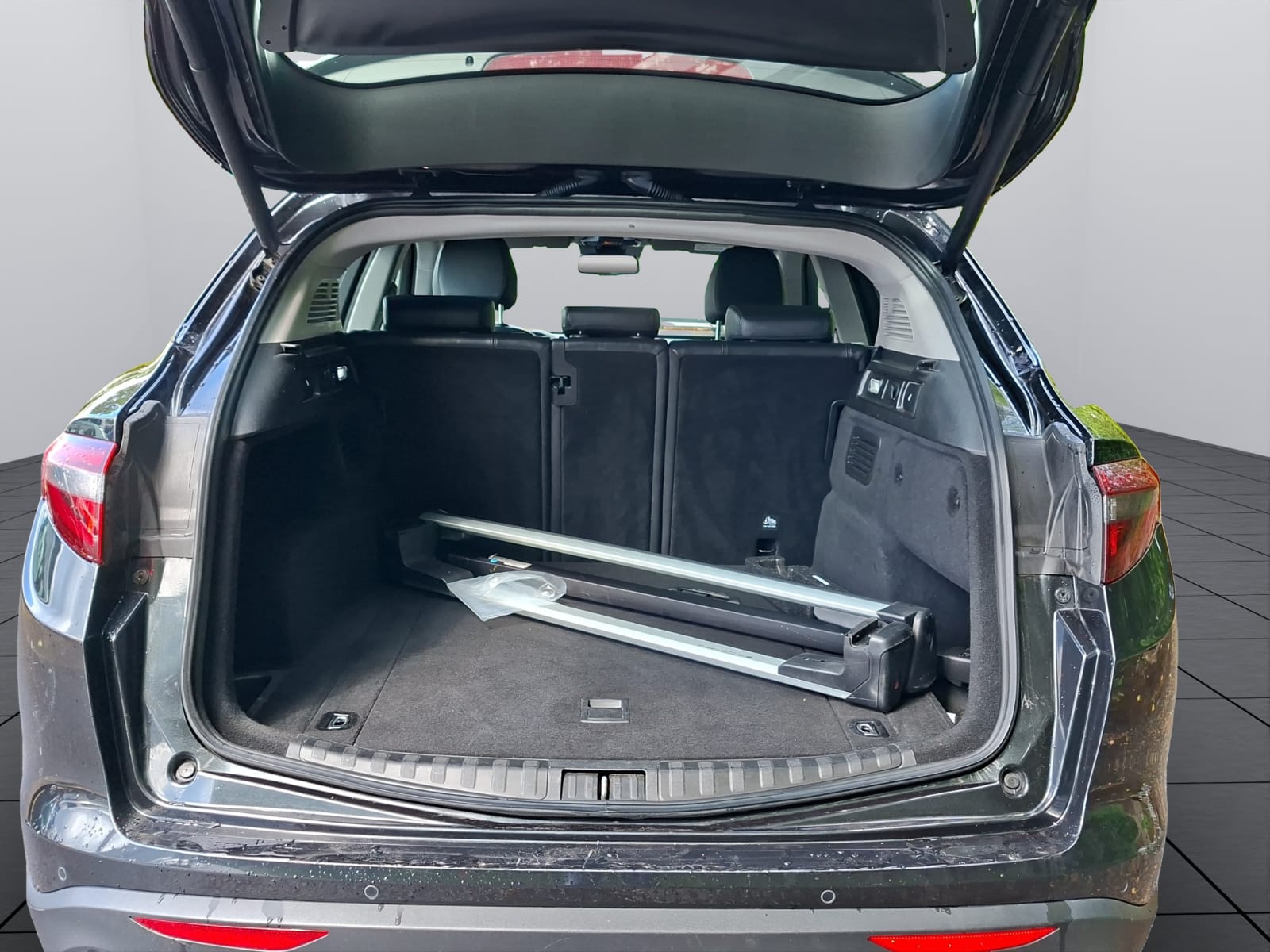 ALFA ROMEO Stelvio 2.2 JTDM Super Q4 Automatic-image-6