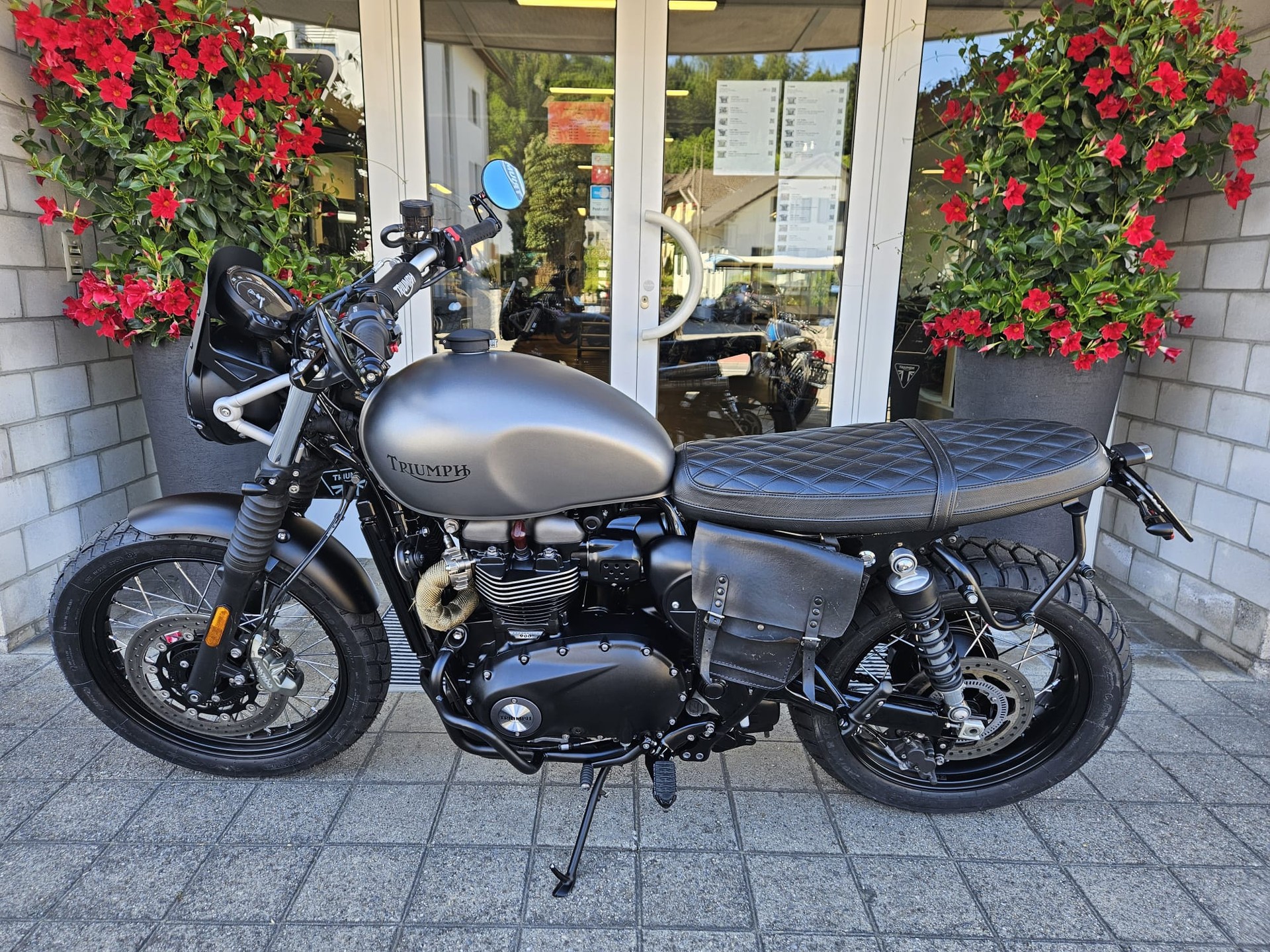 TRIUMPH Street Scrambler 900 (35kW)-image-4