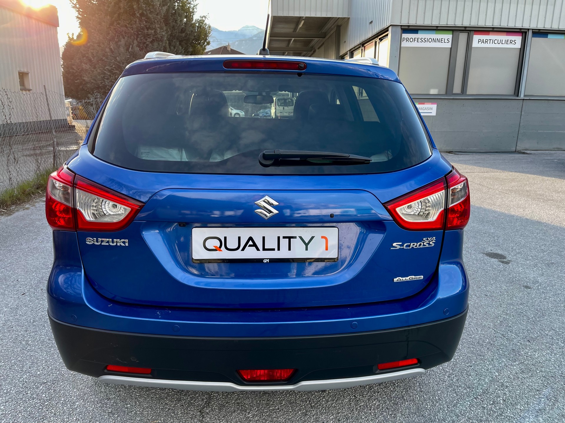 SUZUKI SX4 S-Cross 1.6 TD GL Top 4WD-image-19