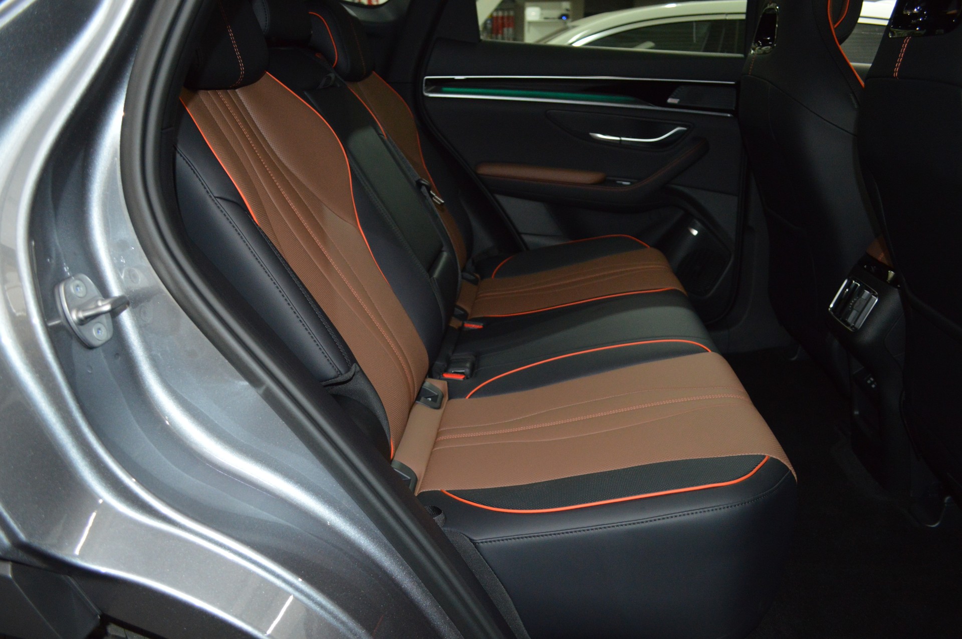 BYD Seal U DM-i Comfort-image-10