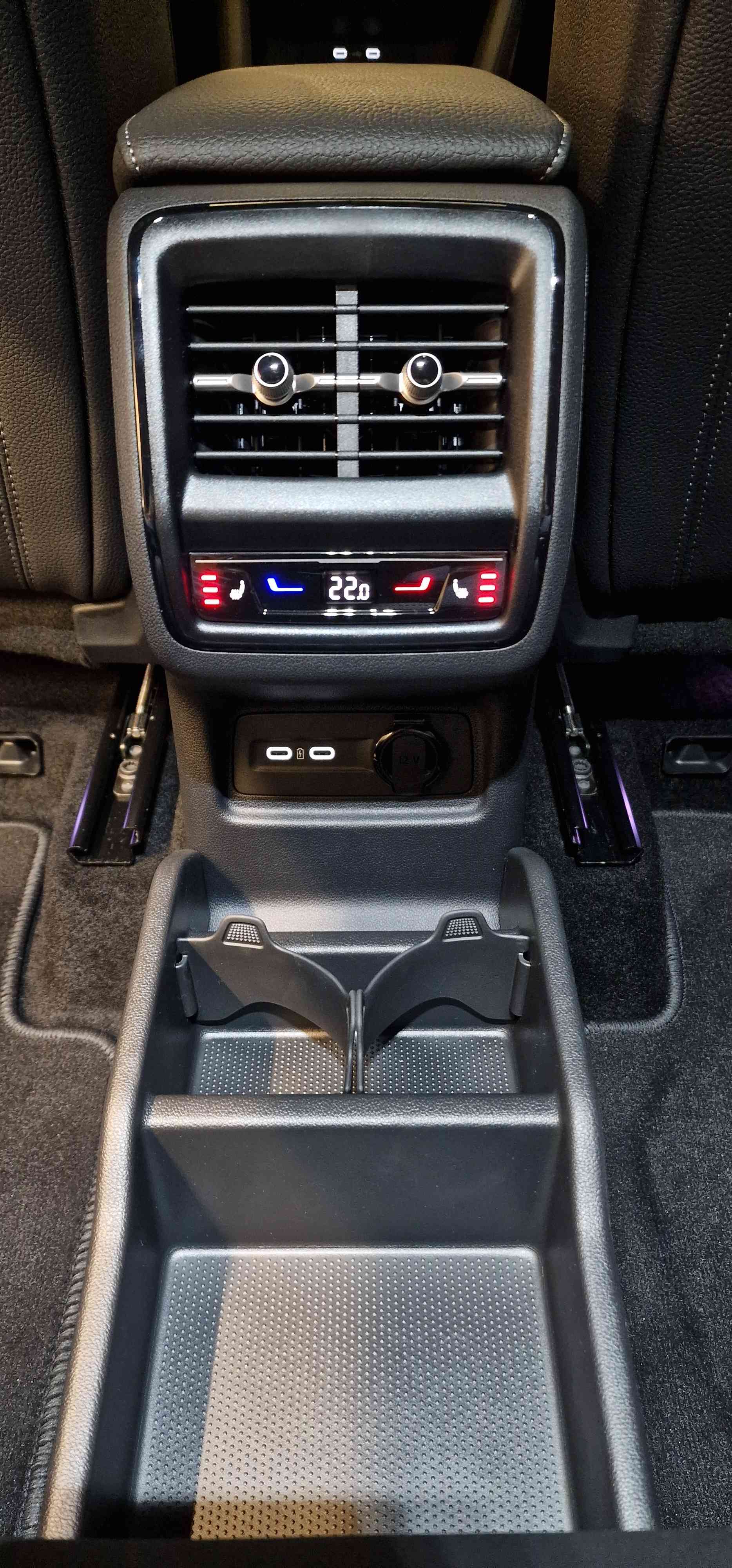 SKODA Kodiaq 2.0 TSI Dynamic 4x4-image-15