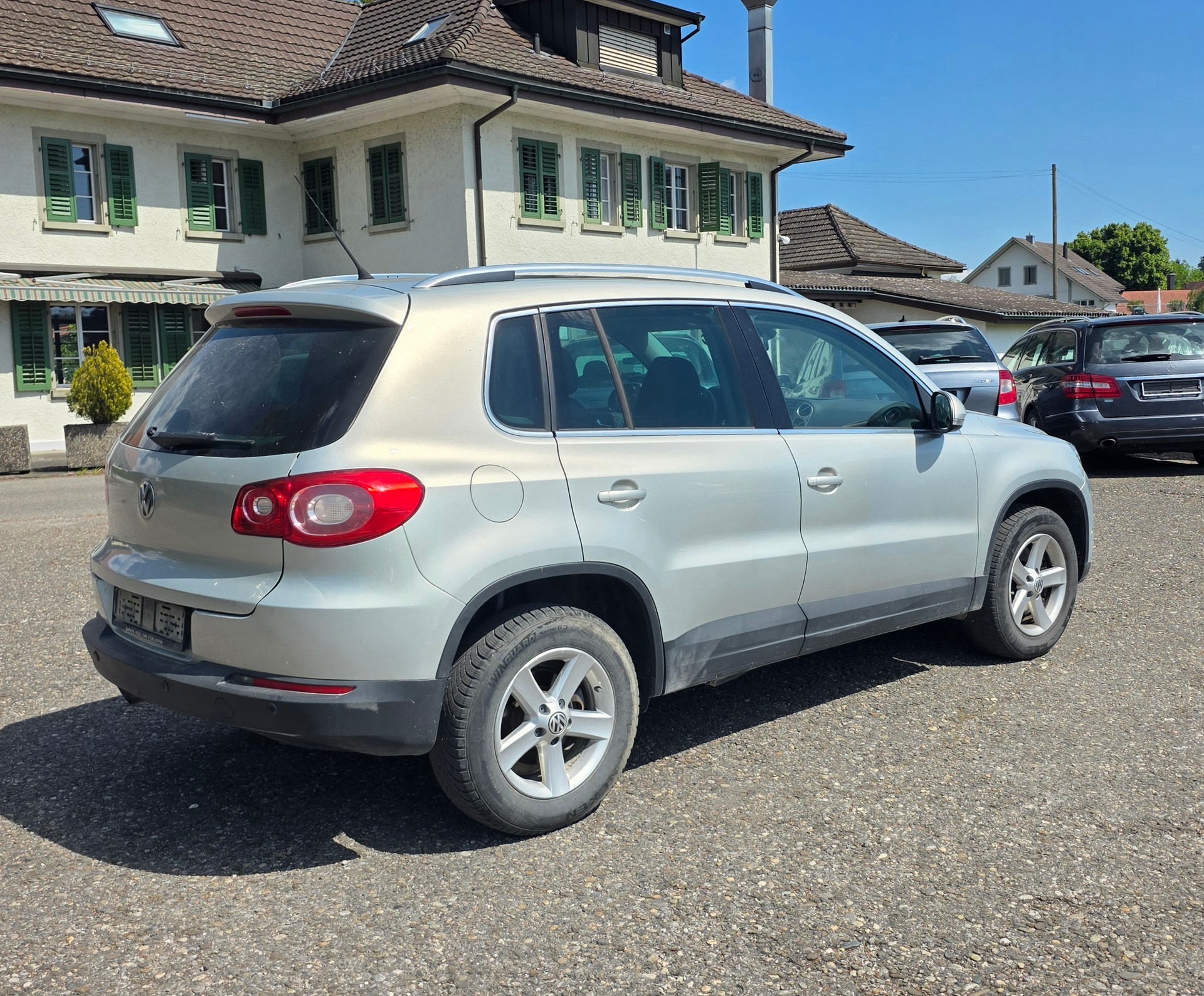 VW Tiguan 2.0 TDI Trend&Fun Tiptronic-image-2