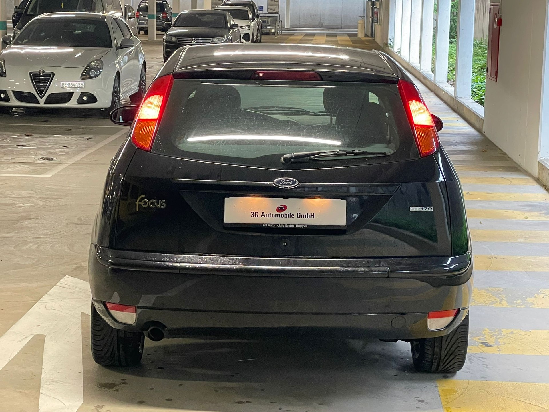 FORD Focus 2.0i 16V ST170-showroom-element-3