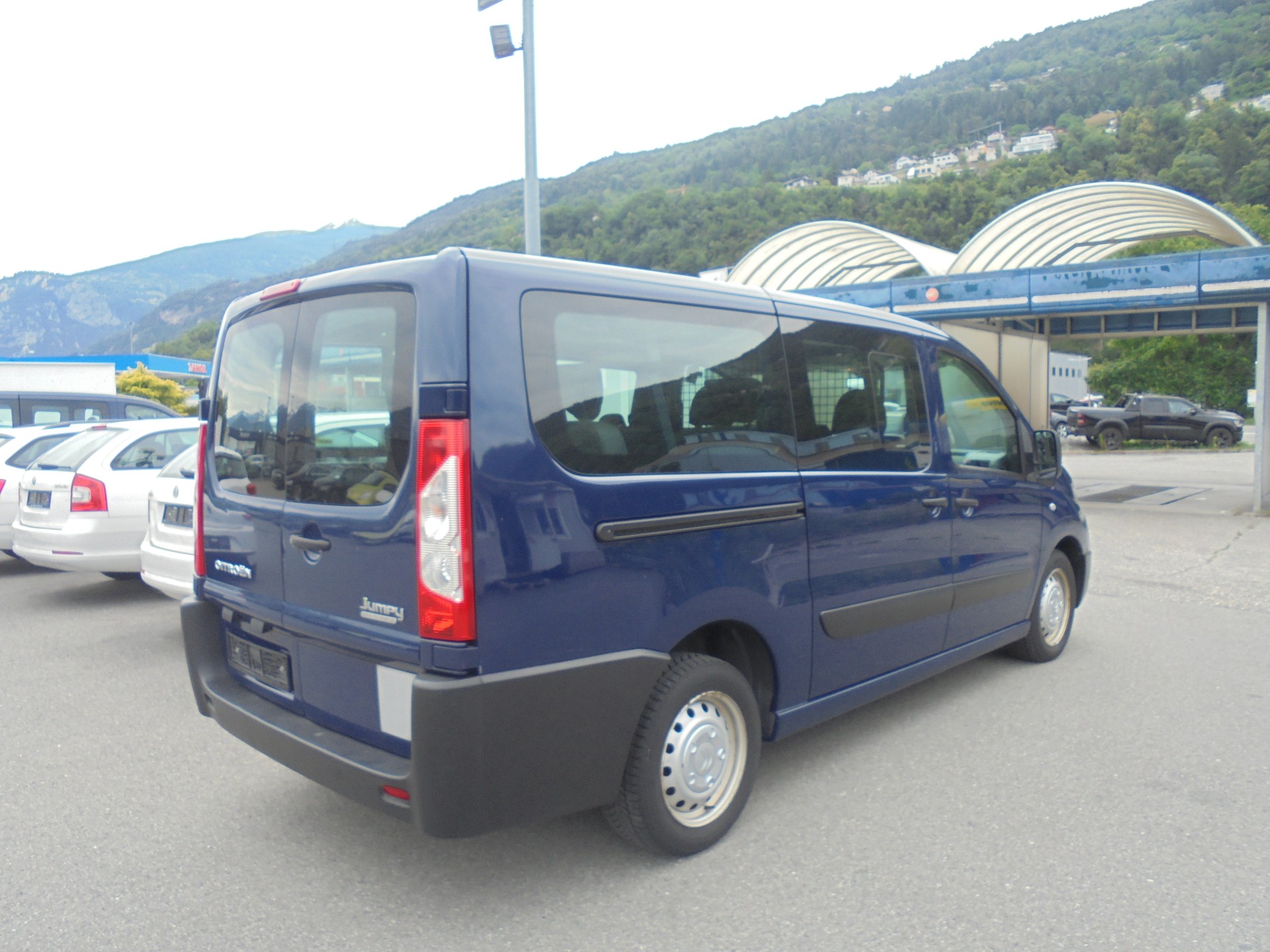 CITROEN Jumpy 2.0 HDi L2H1 Attraction-image-11