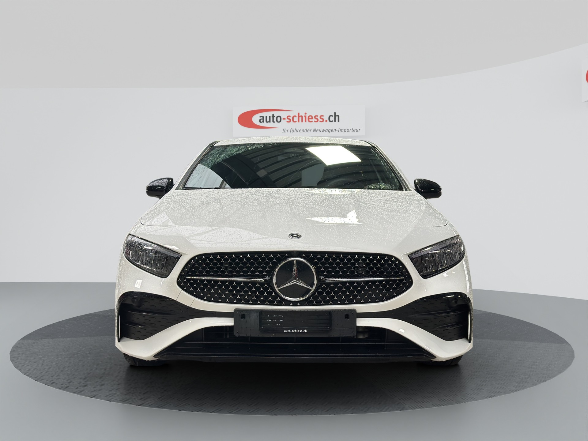 MERCEDES-BENZ A 220 4Matic 8G-DCT AMG Line Night-image-1