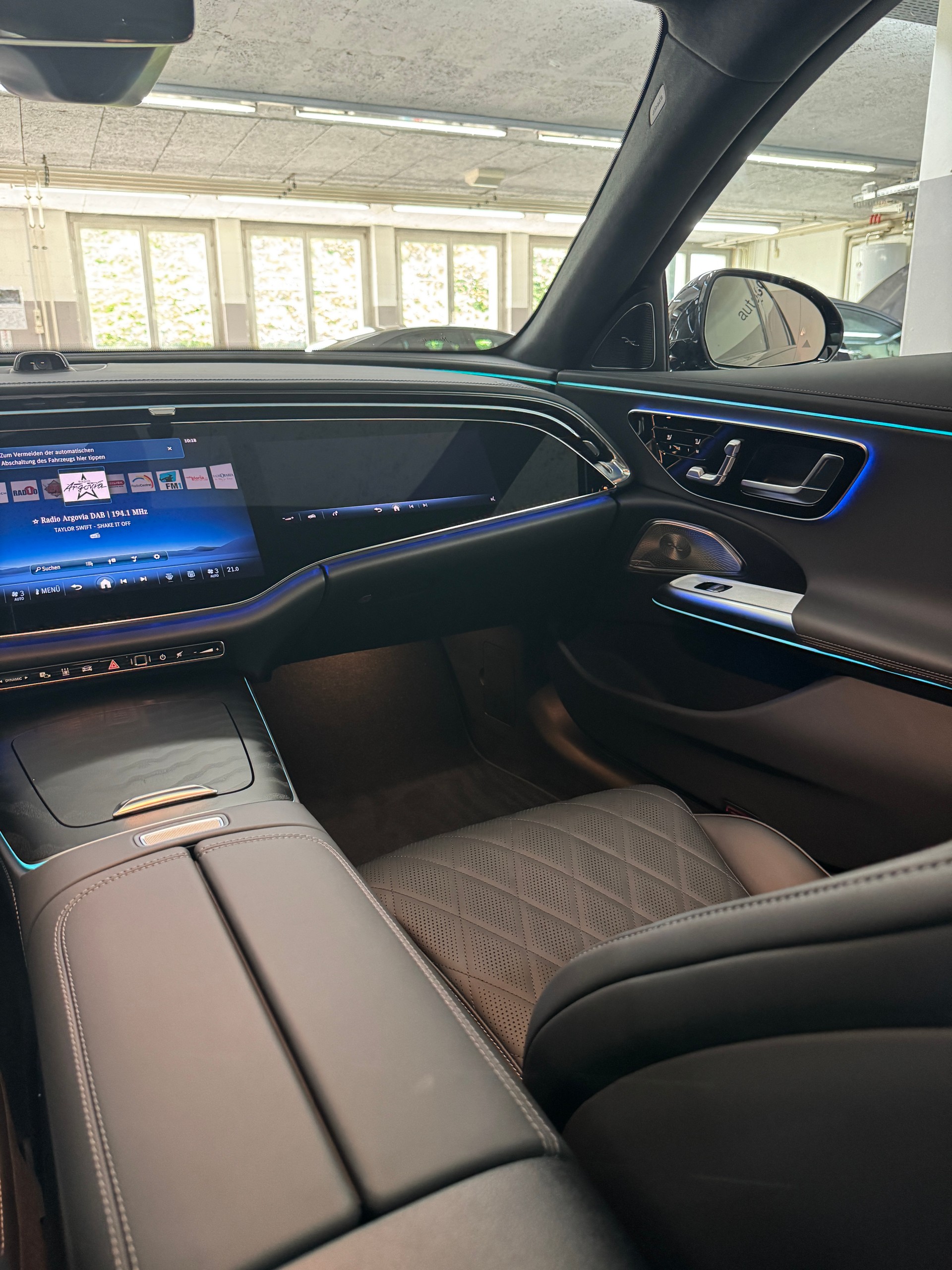 MERCEDES-BENZ E 450 4Matic-image-9