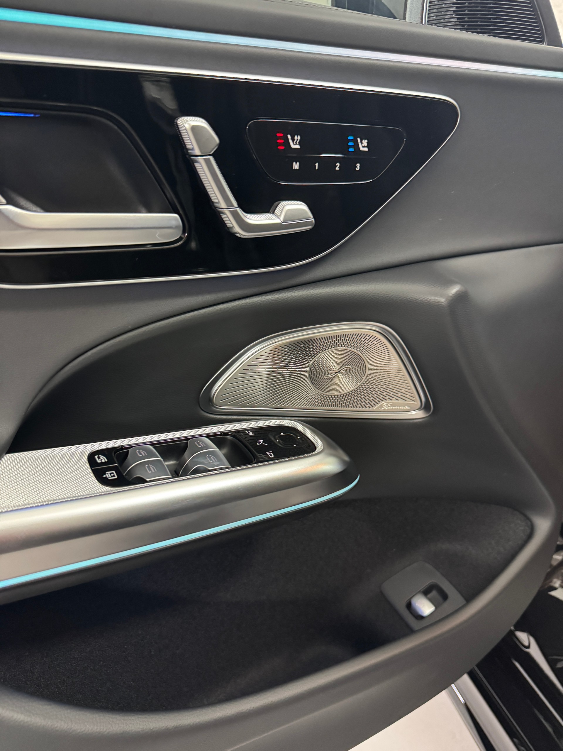 MERCEDES-BENZ E 450 4Matic-image-5