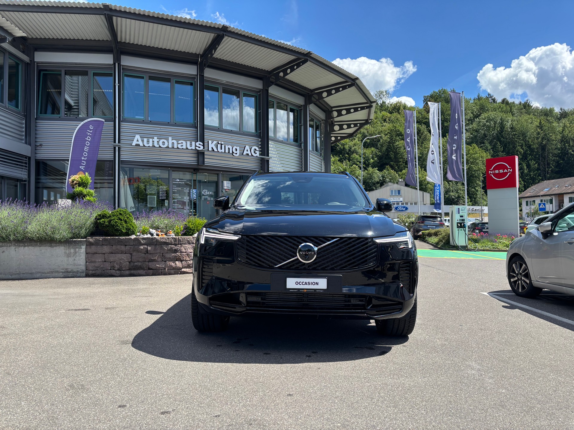 VOLVO XC90 T8 eAWD PluginHybrid Plus Dark Geartronic-showroom-element-1