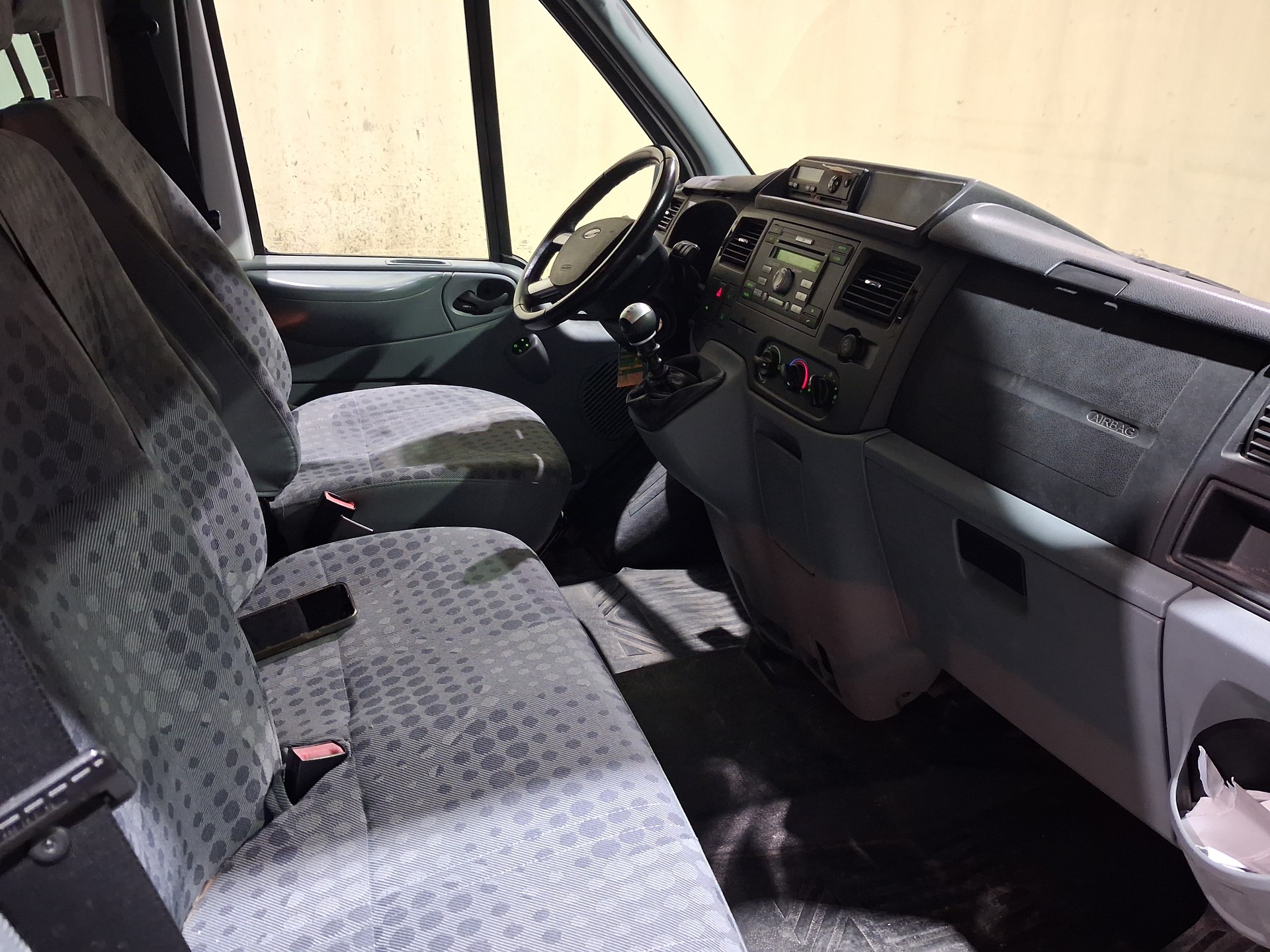 FORD Transit 2.4TDCi Bus M2 350L 4x4 Trend 9Pl.-image-8