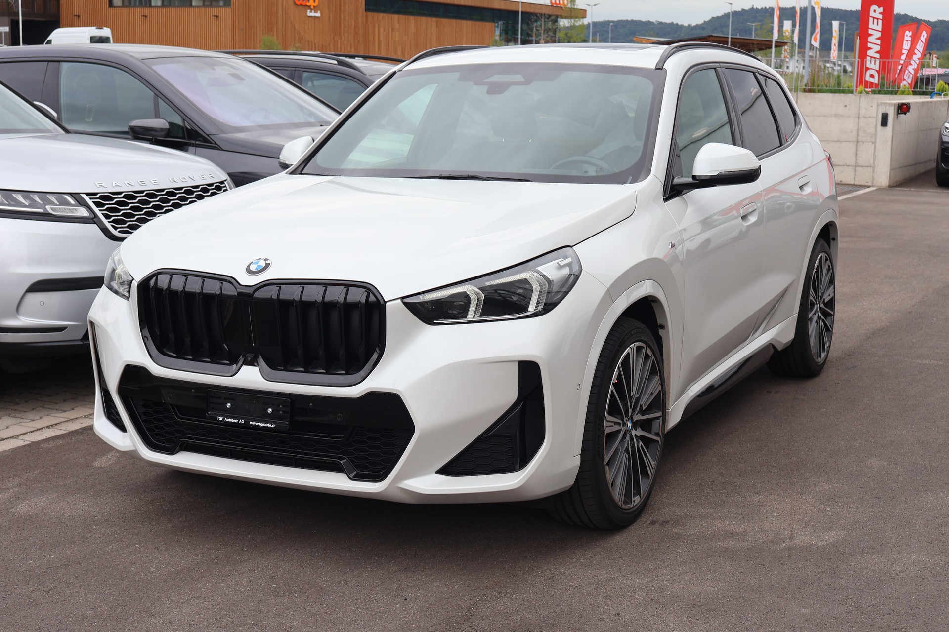 BMW X1 xDrive 23d 48V M Sport-image-0