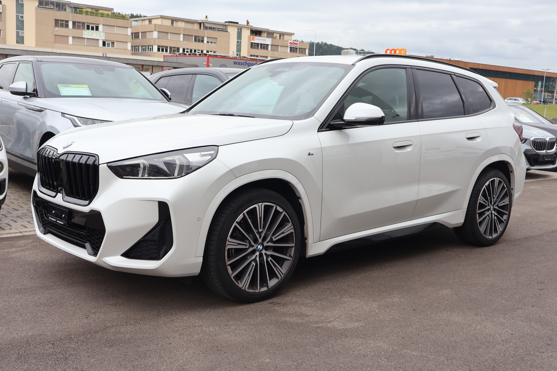 BMW X1 xDrive 23d 48V M Sport-image-1