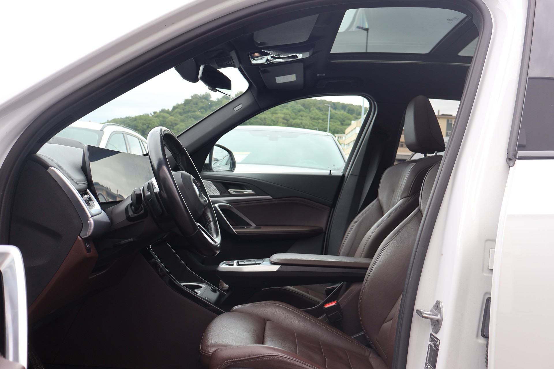 BMW X1 xDrive 23d 48V M Sport-image-3