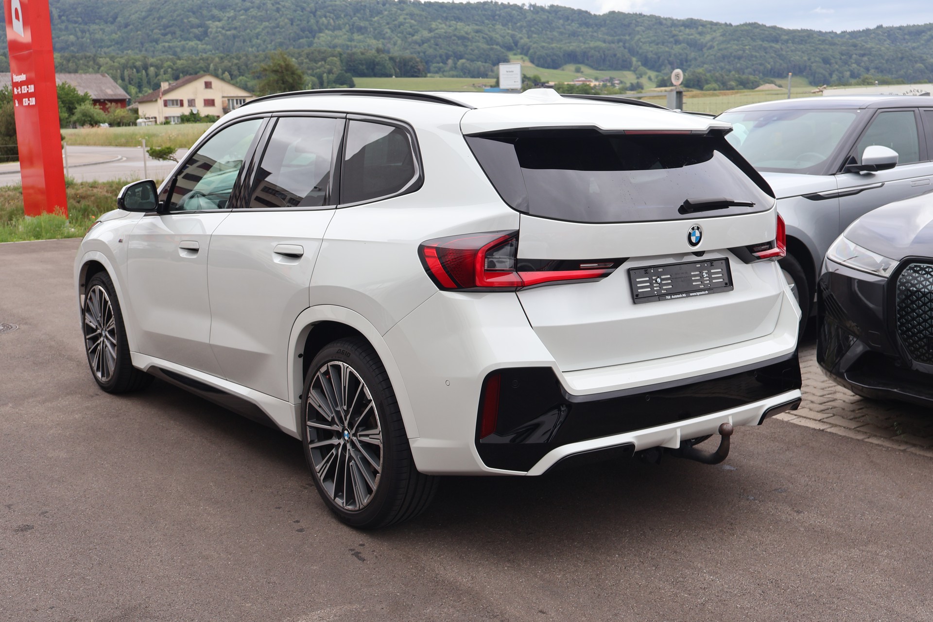 BMW X1 xDrive 23d 48V M Sport-image-4