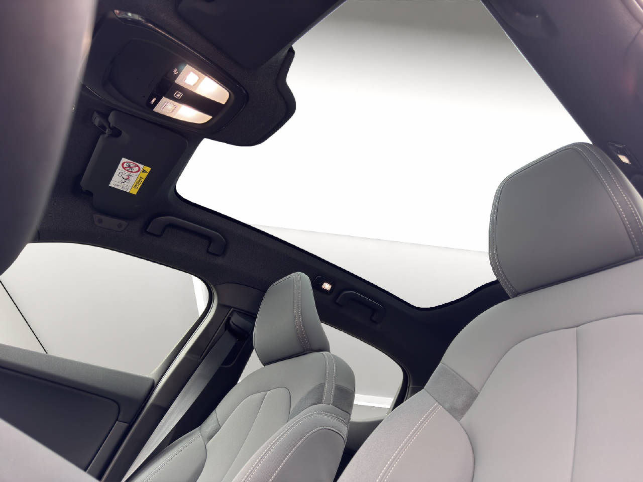 POLESTAR 2 Long Range Dual Motor-image-10